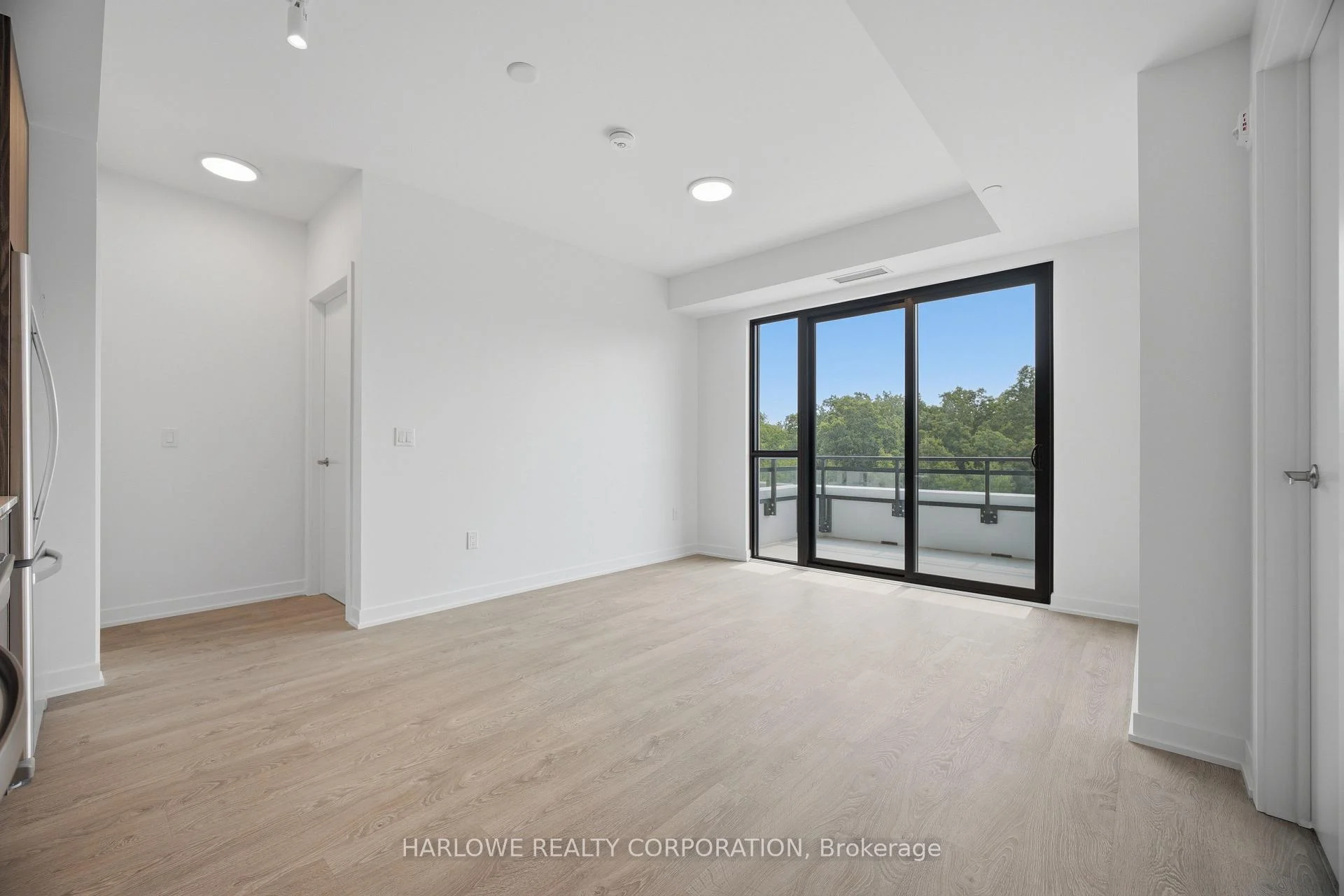 Photo 32 of Unit 413, 740 Whitlock Avenue, Milton, Cobban — HOMEH