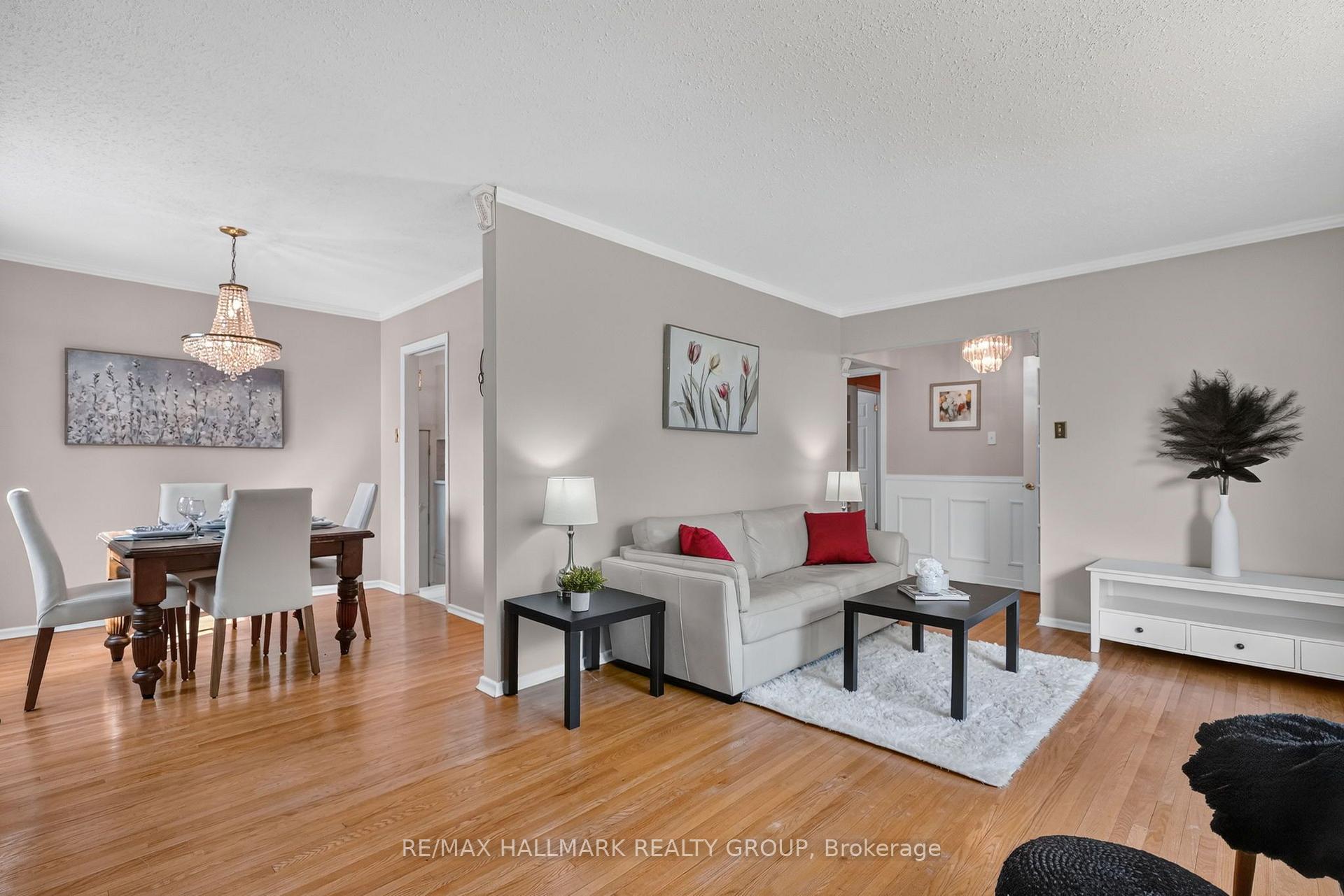 Photo 7 of 157 Lacroix Avenue, Ottawa, Bilberry Creek/Queenswood Heights — HOMEH