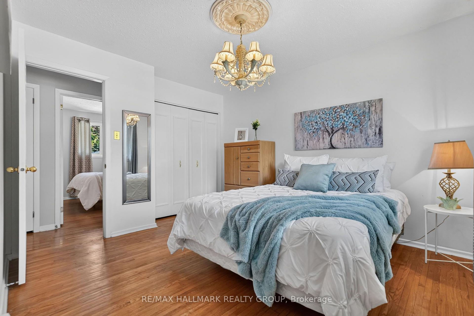 Photo 14 of 157 Lacroix Avenue, Ottawa, Bilberry Creek/Queenswood Heights — HOMEH