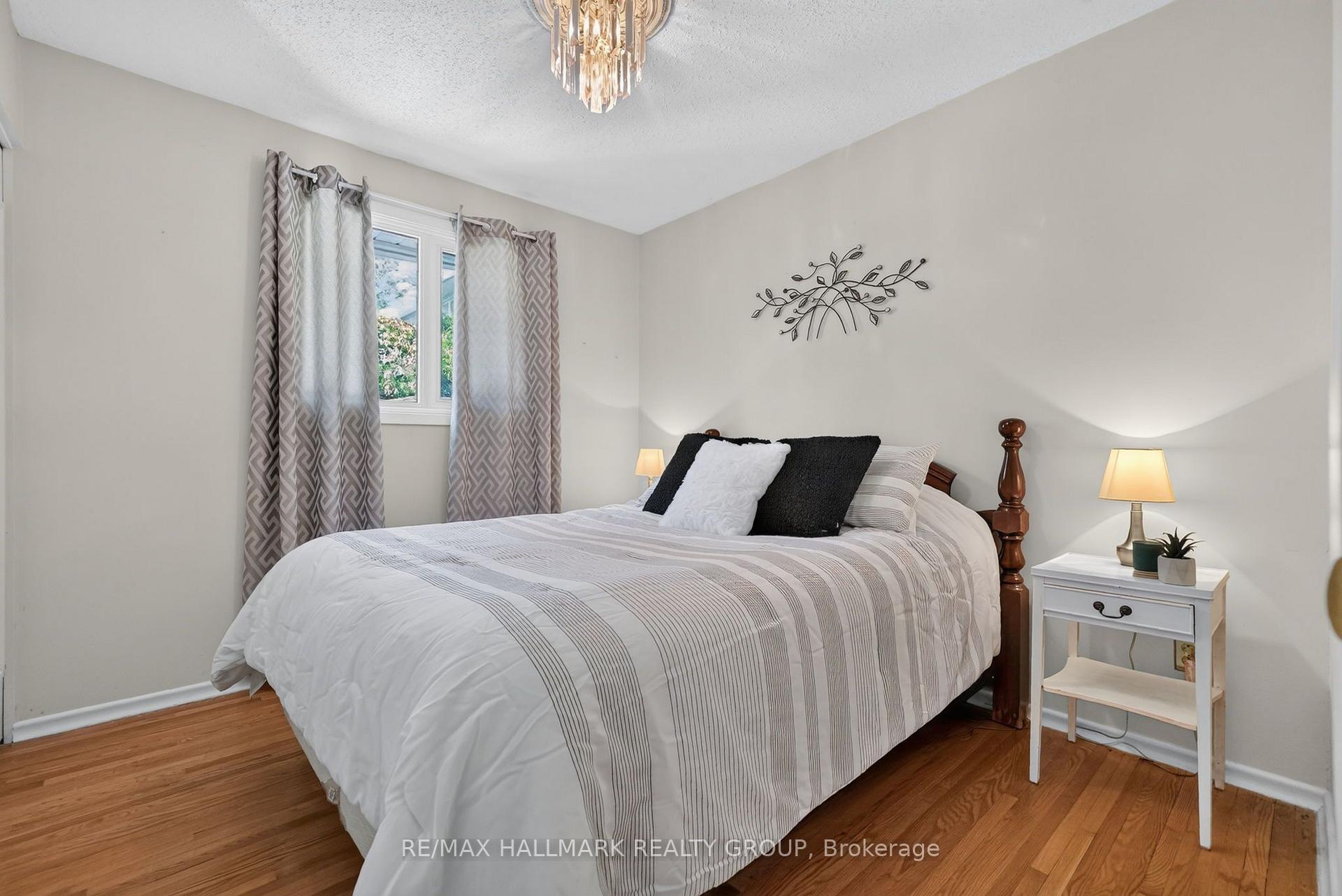 Photo 22 of 157 Lacroix Avenue, Ottawa, Bilberry Creek/Queenswood Heights — HOMEH