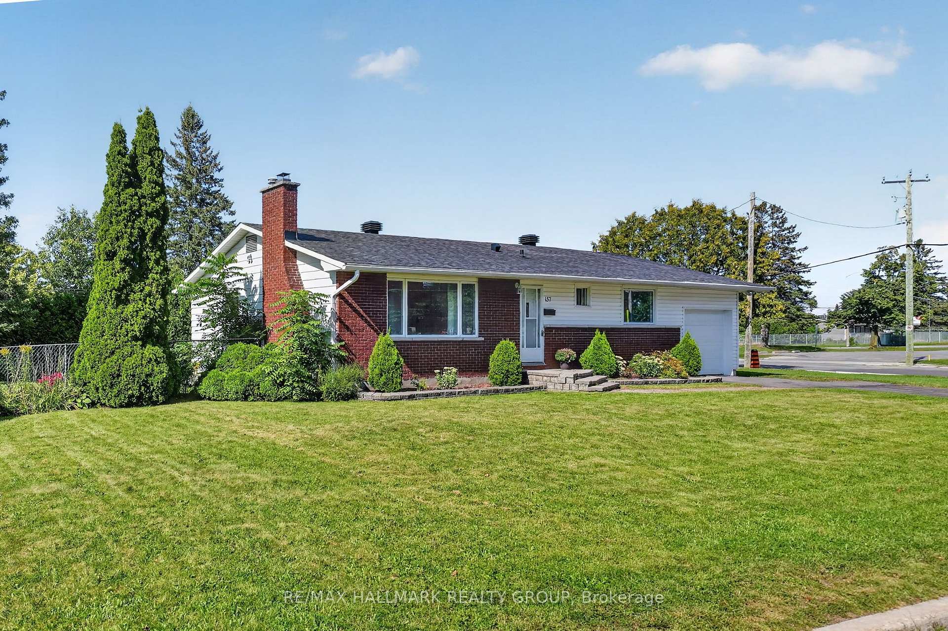 Photo 37 of 157 Lacroix Avenue, Ottawa, Bilberry Creek/Queenswood Heights — HOMEH