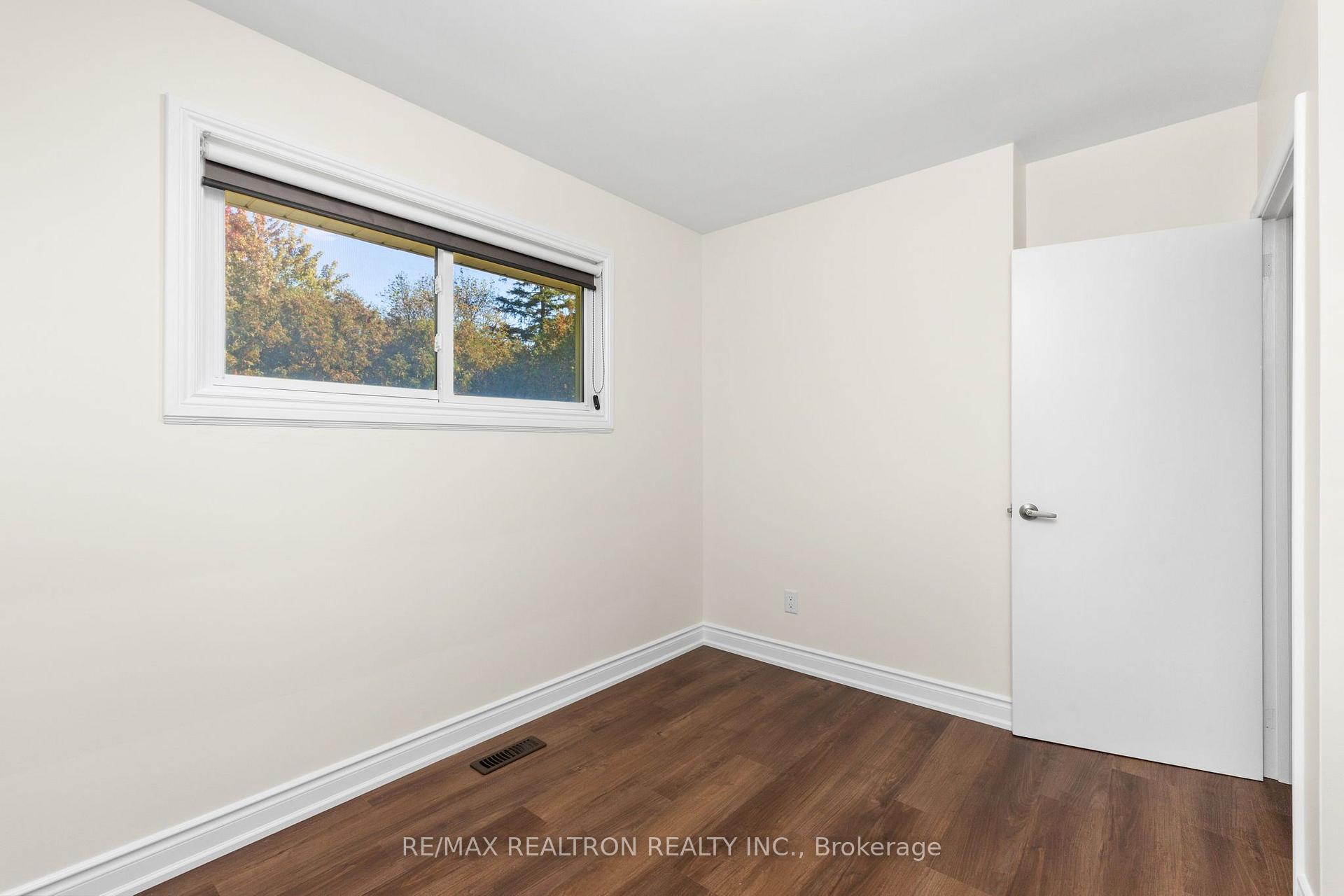 Photo 18 of 21 Athabasca Street, Oshawa, Donevan — HOMEH