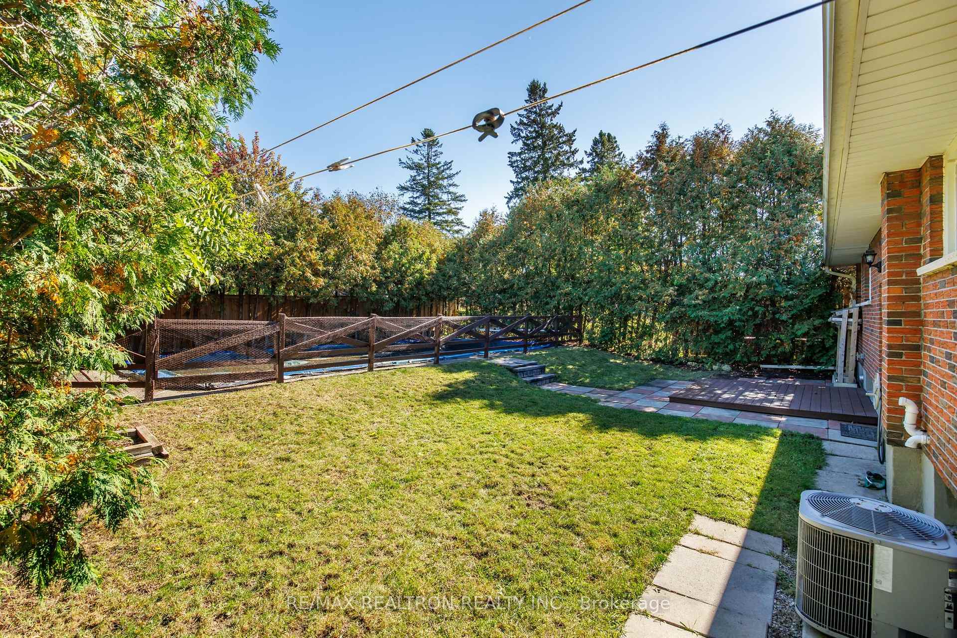 Photo 31 of 21 Athabasca Street, Oshawa, Donevan — HOMEH