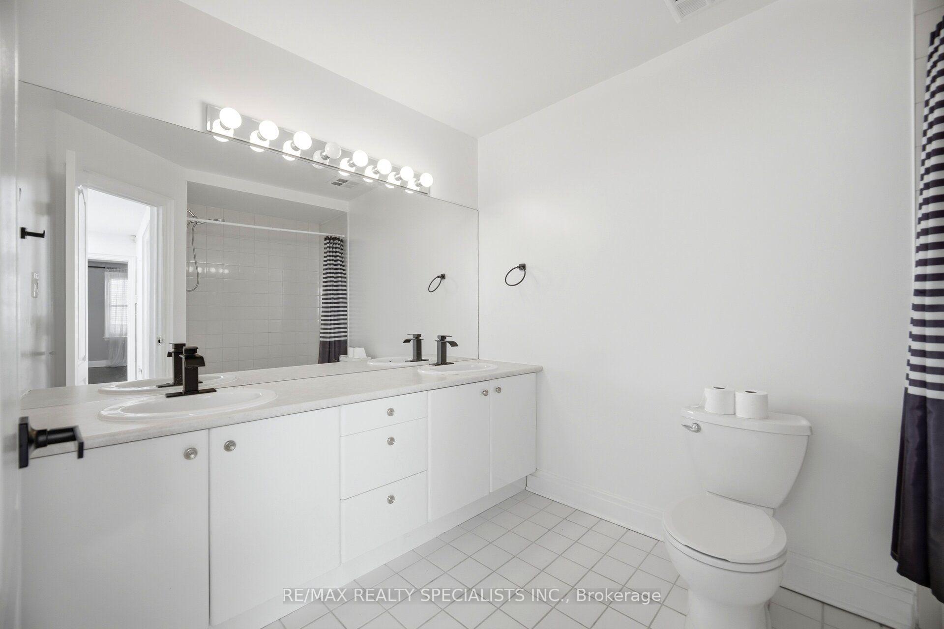 Photo 33 of 246 Walmer Road, Toronto, Casa Loma — HOMEH