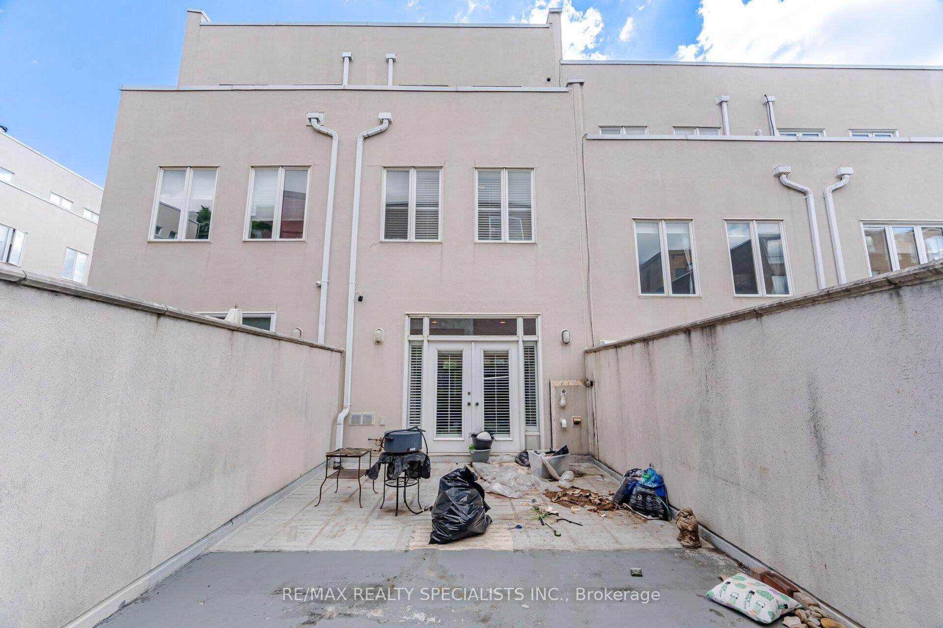 Photo 42 of 246 Walmer Road, Toronto, Casa Loma — HOMEH