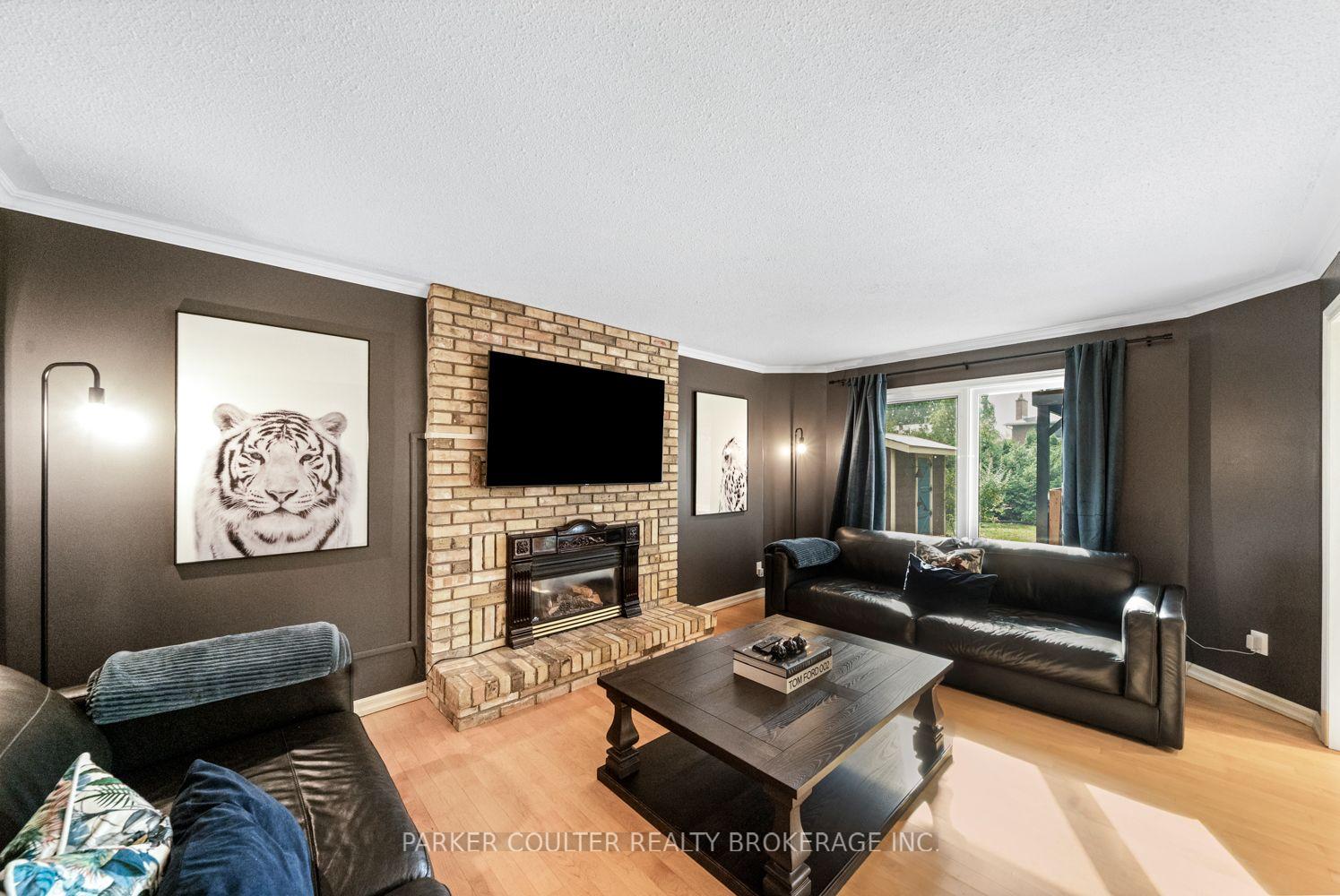 Photo 7 of 67 Woodcrest Road, Barrie, Allandale Heights — HOMEH