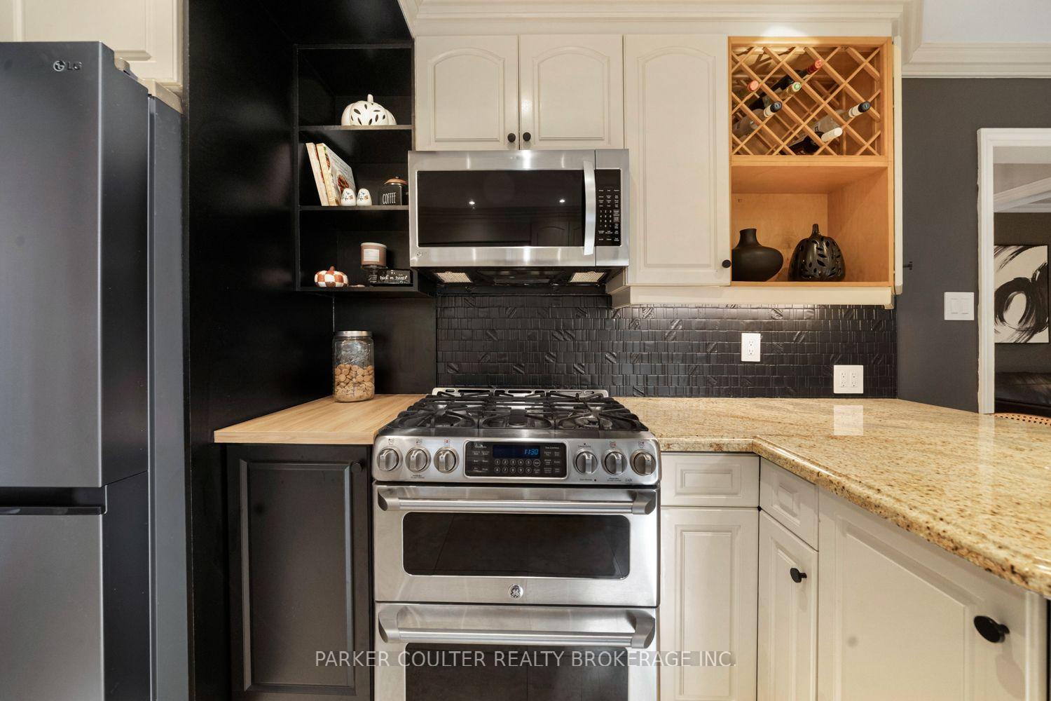 Photo 12 of 67 Woodcrest Road, Barrie, Allandale Heights — HOMEH