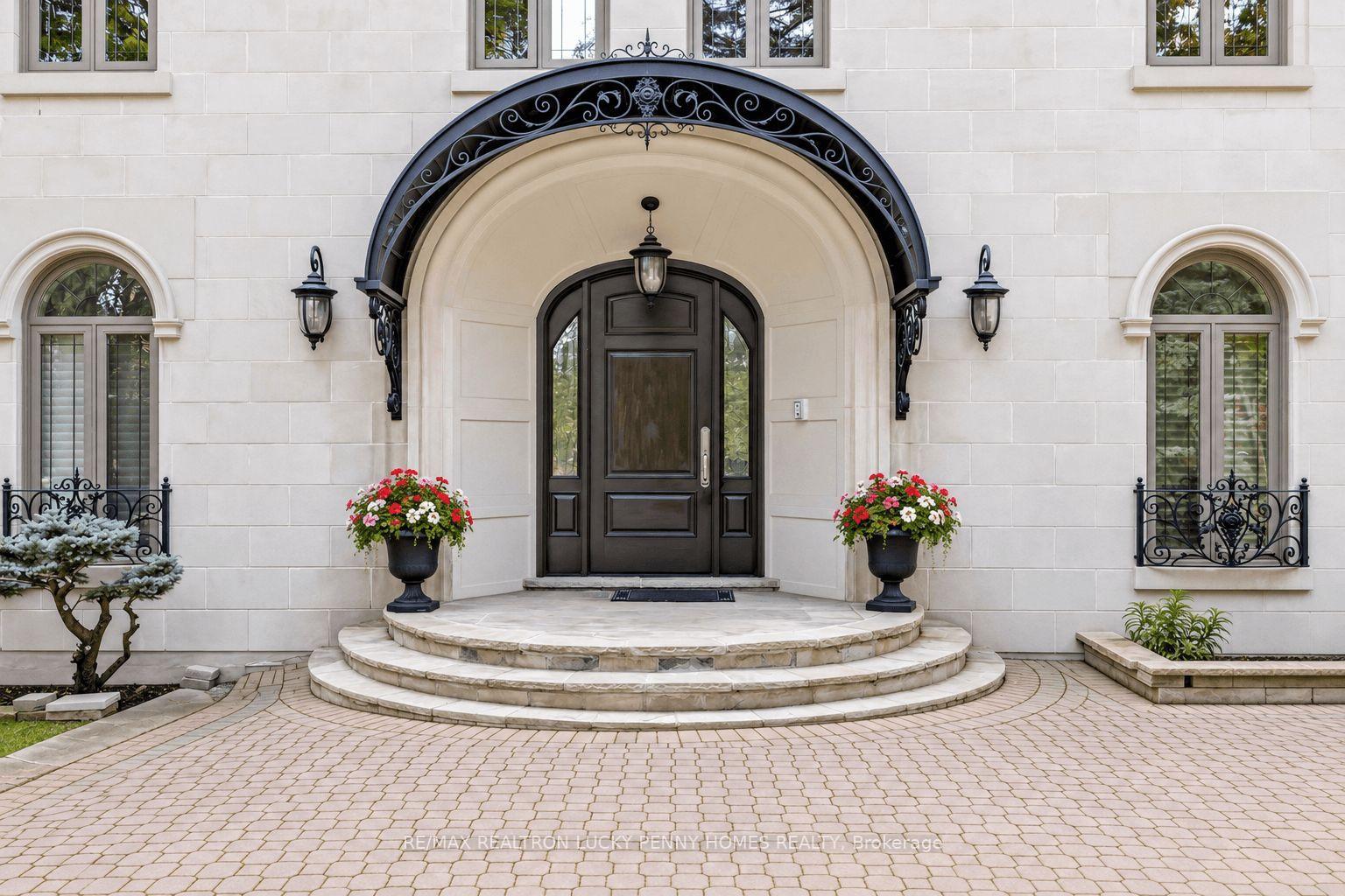 Photo 6 of 6 Devon Court, Markham, Devil's Elbow — HOMEH