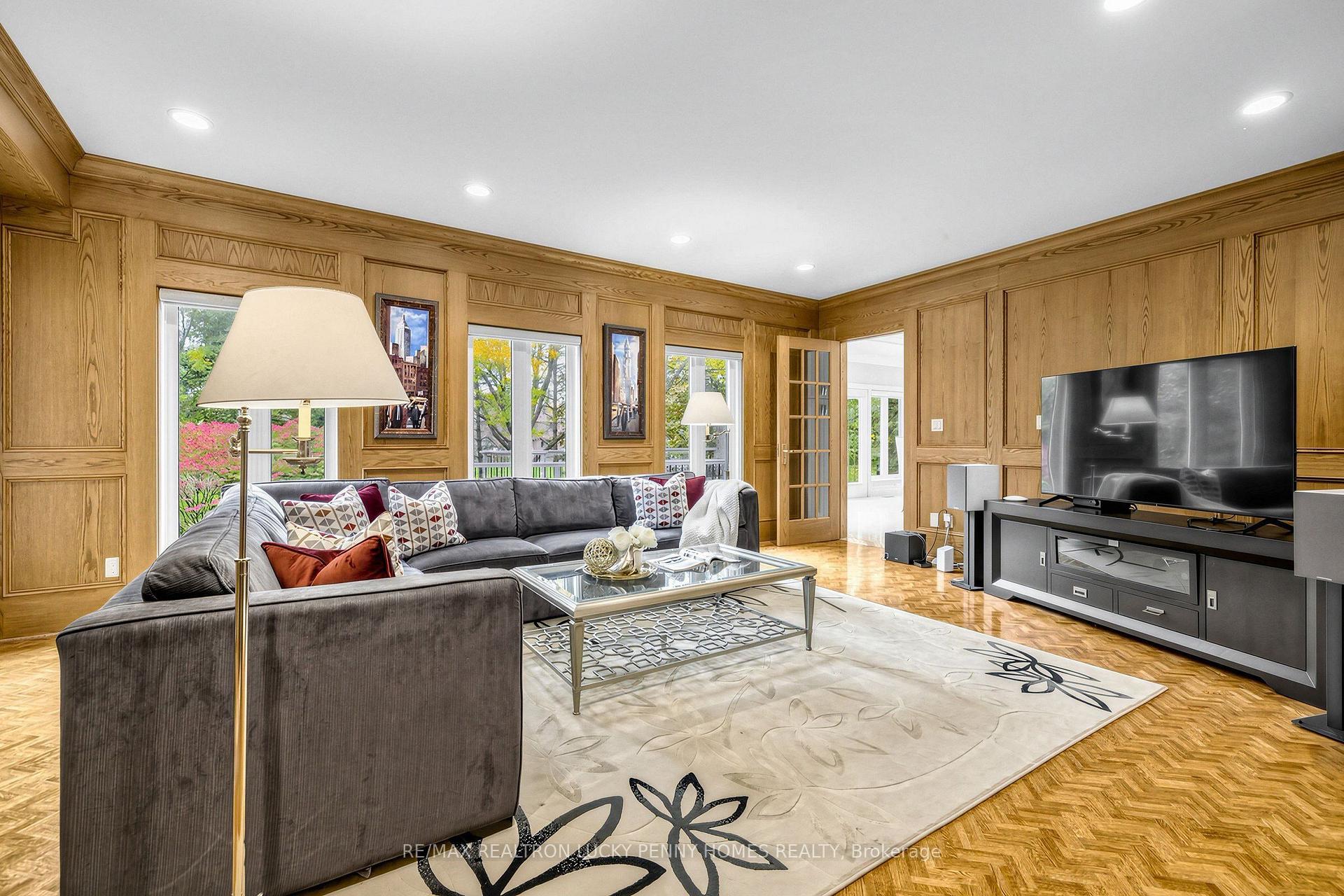 Photo 12 of 6 Devon Court, Markham, Devil's Elbow — HOMEH