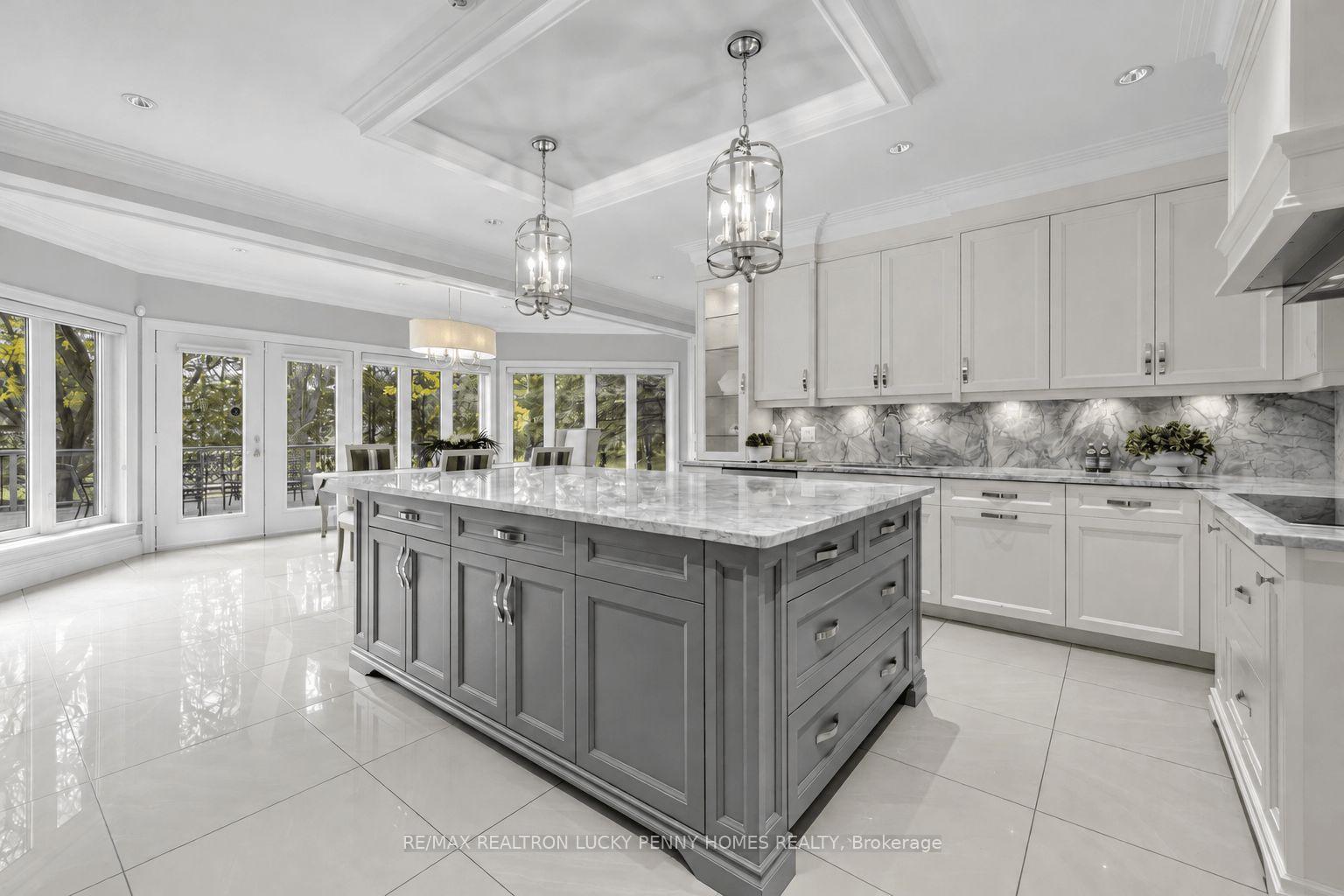 Photo 15 of 6 Devon Court, Markham, Devil's Elbow — HOMEH