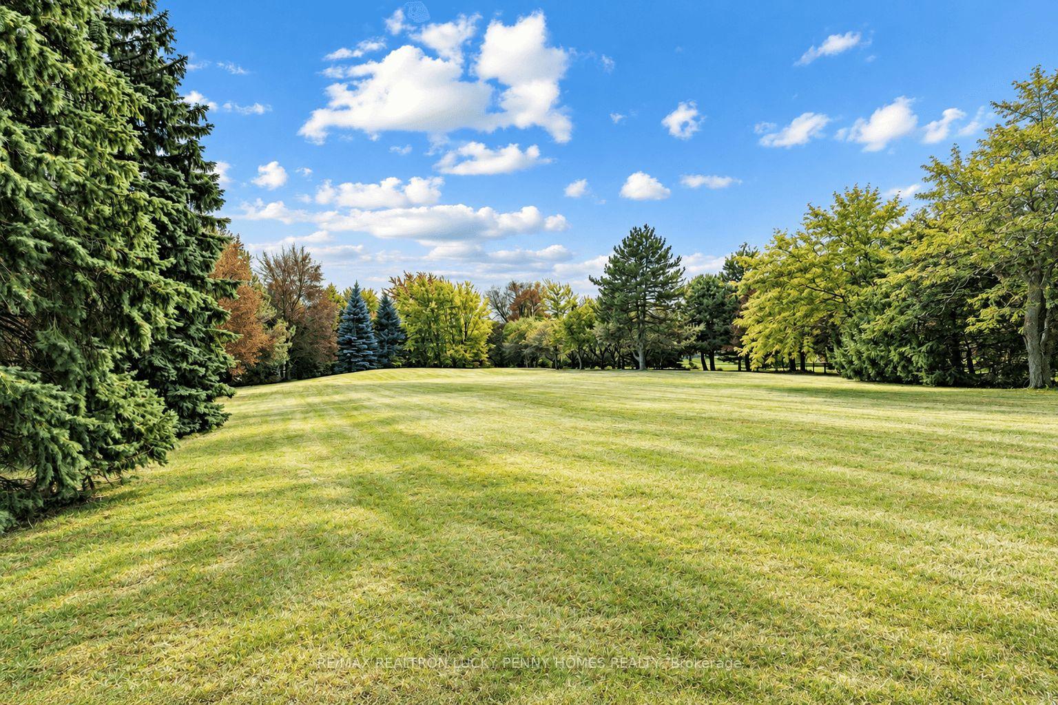 Photo 47 of 6 Devon Court, Markham, Devil's Elbow — HOMEH