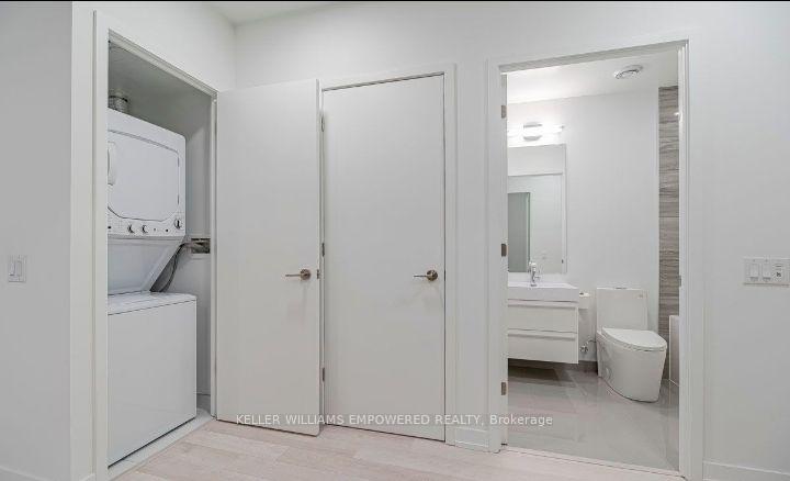 Photo 13 of Unit 2102, 39 Roehampton Avenue, Toronto, Mount Pleasant West — HOMEH