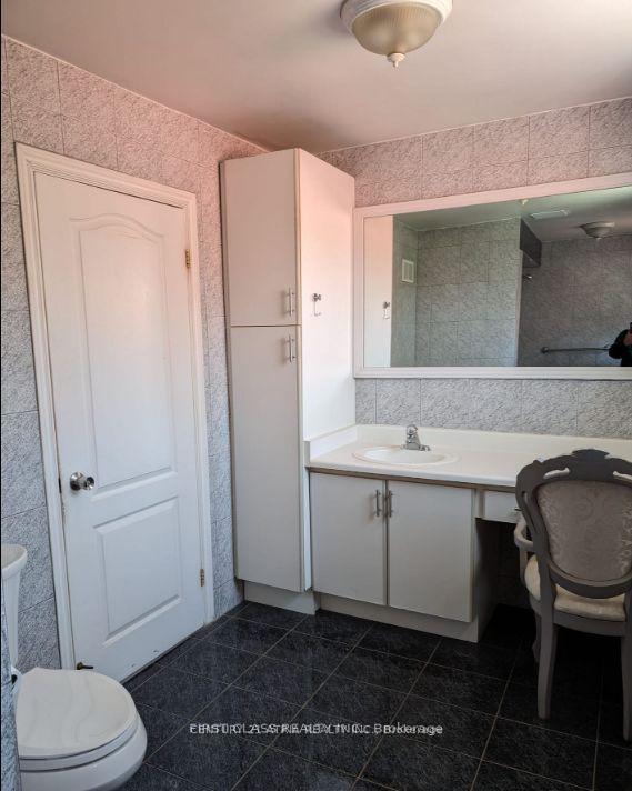 Photo 8 of Unit Main, 38 Harding Boulevard, Richmond Hill, Harding — HOMEH
