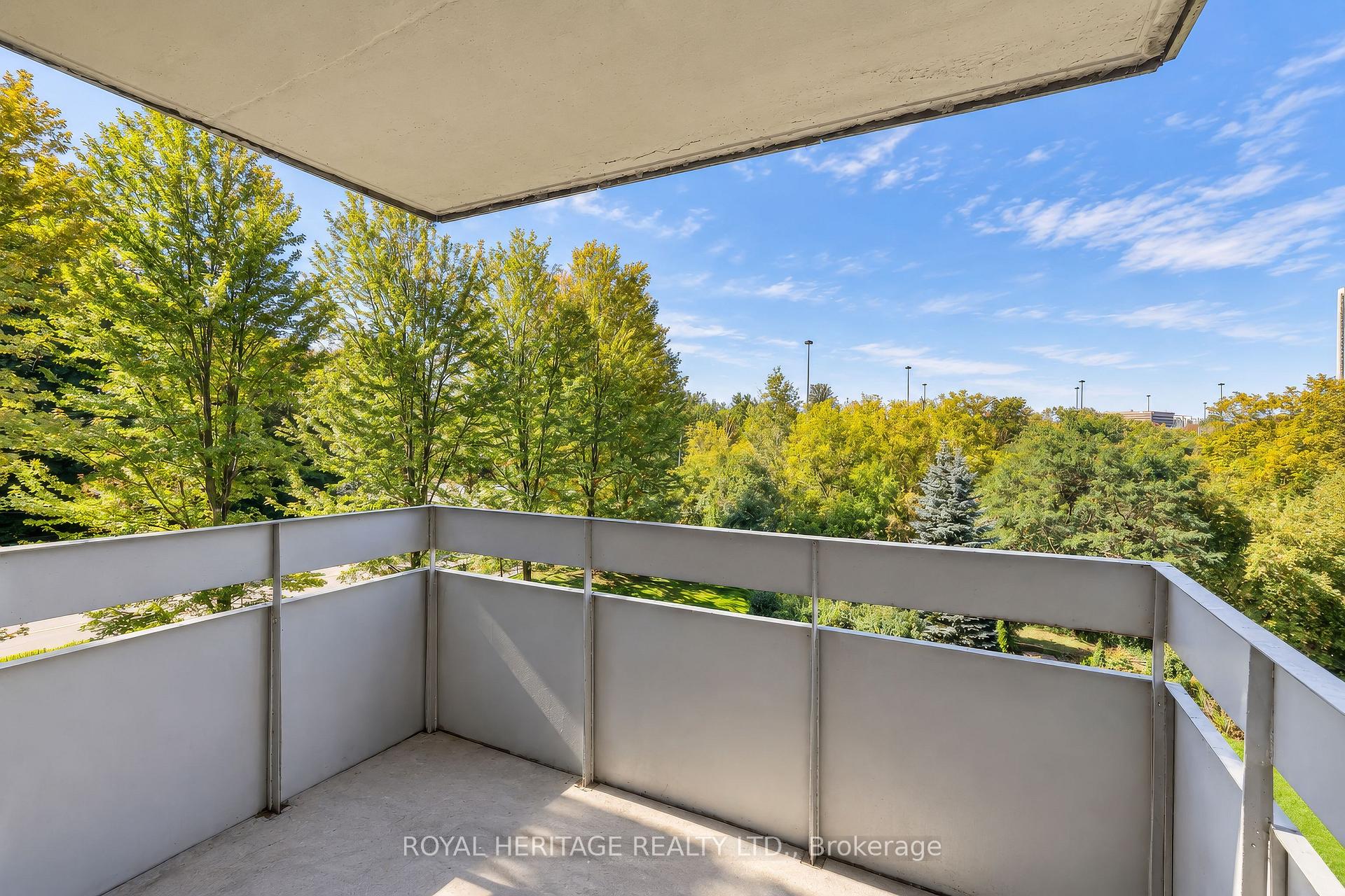 Photo 33 of Unit 603, 10 Edgecliff Golfway, Toronto, Flemingdon Park — HOMEH
