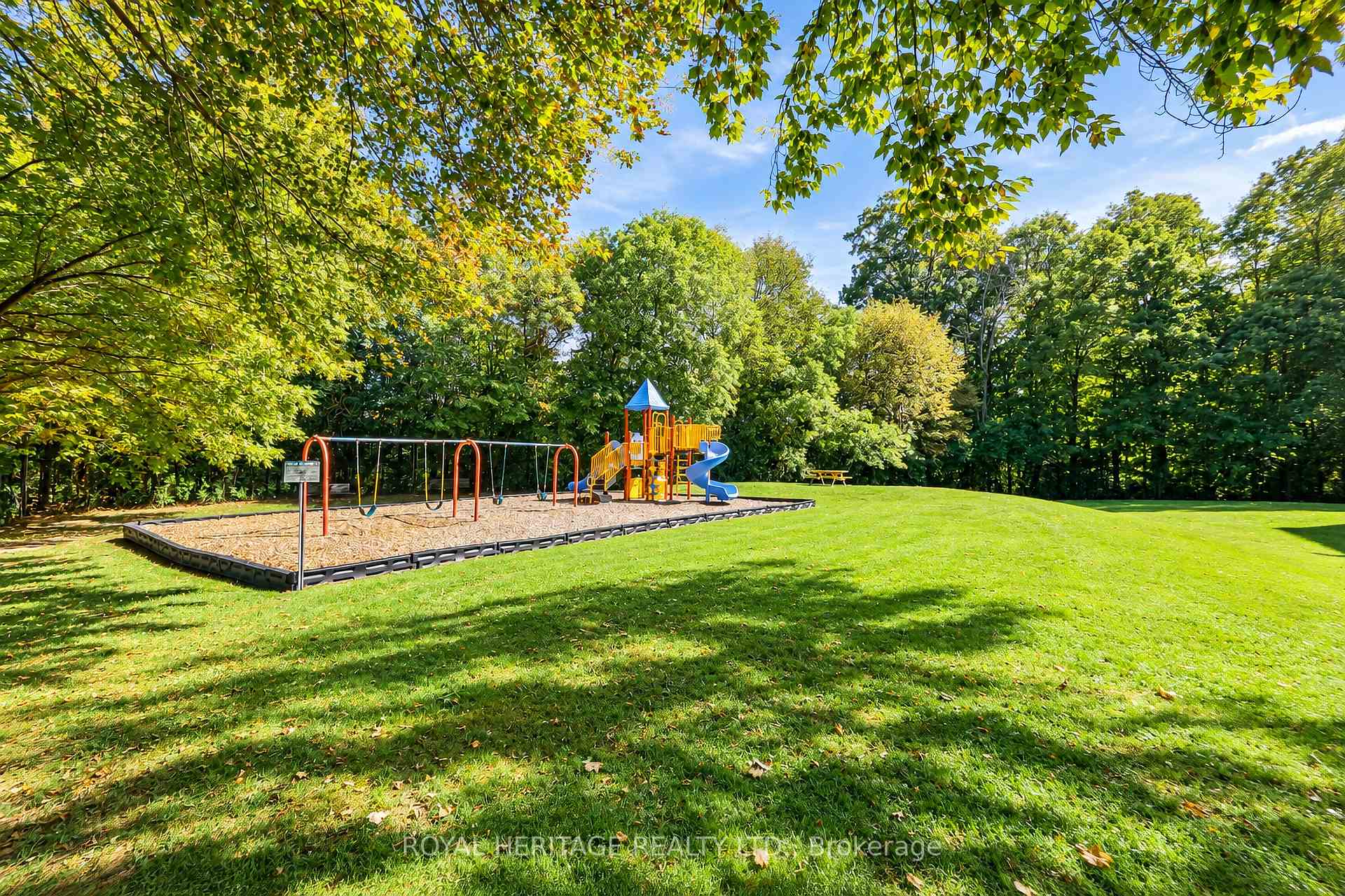 Photo 39 of Unit 603, 10 Edgecliff Golfway, Toronto, Flemingdon Park — HOMEH