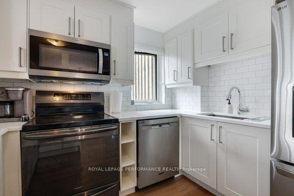 Photo 10 of Unit 703, 1081 Ambleside Drive, Ottawa, Woodroffe — HOMEH