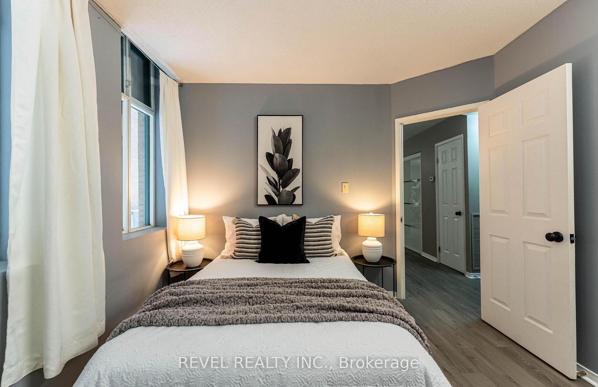 Photo 47 of Unit 303, 36 James Street S, Hamilton, Central — HOMEH