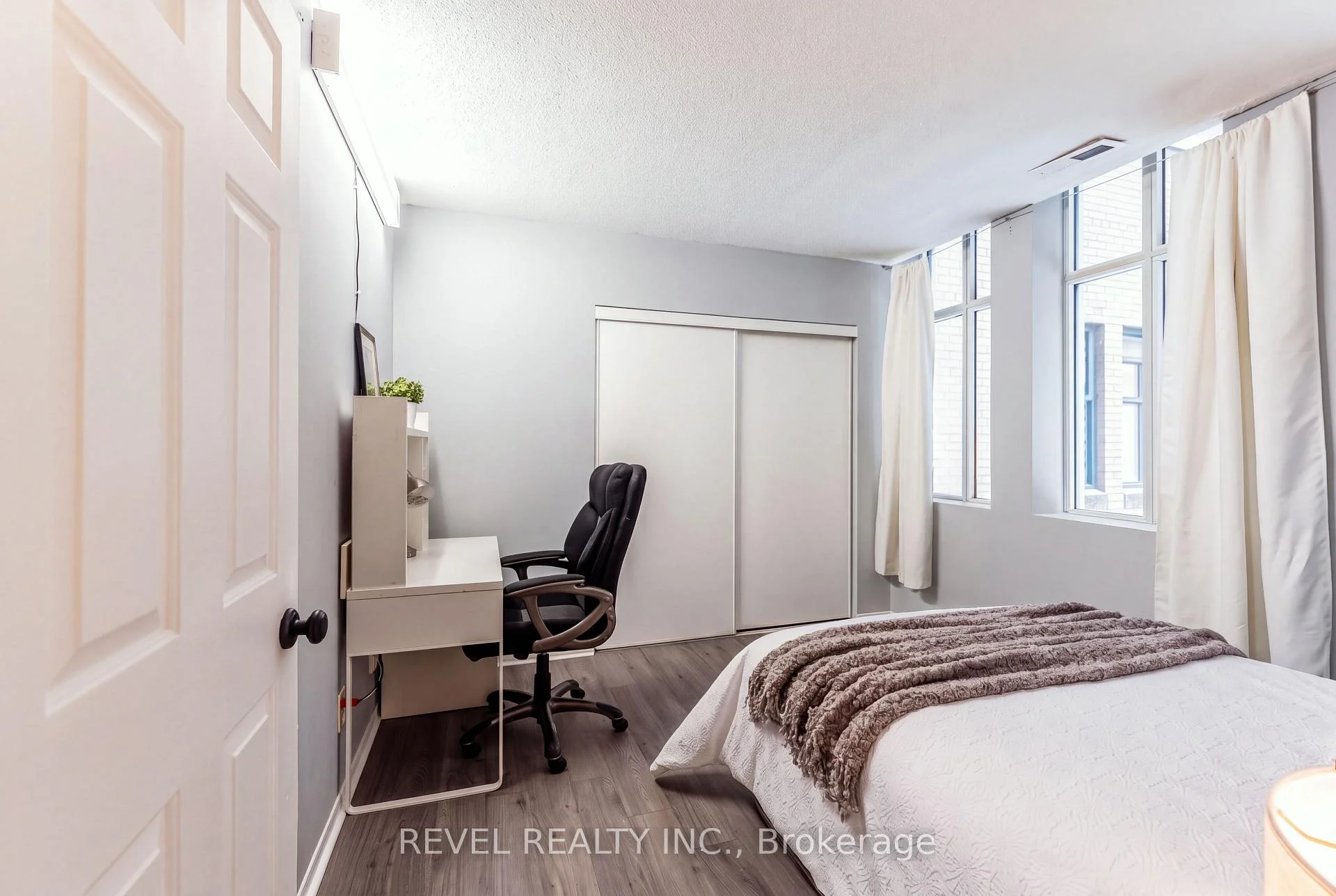 Photo 7 of Unit 303, 36 James Street S, Hamilton, Central — HOMEH