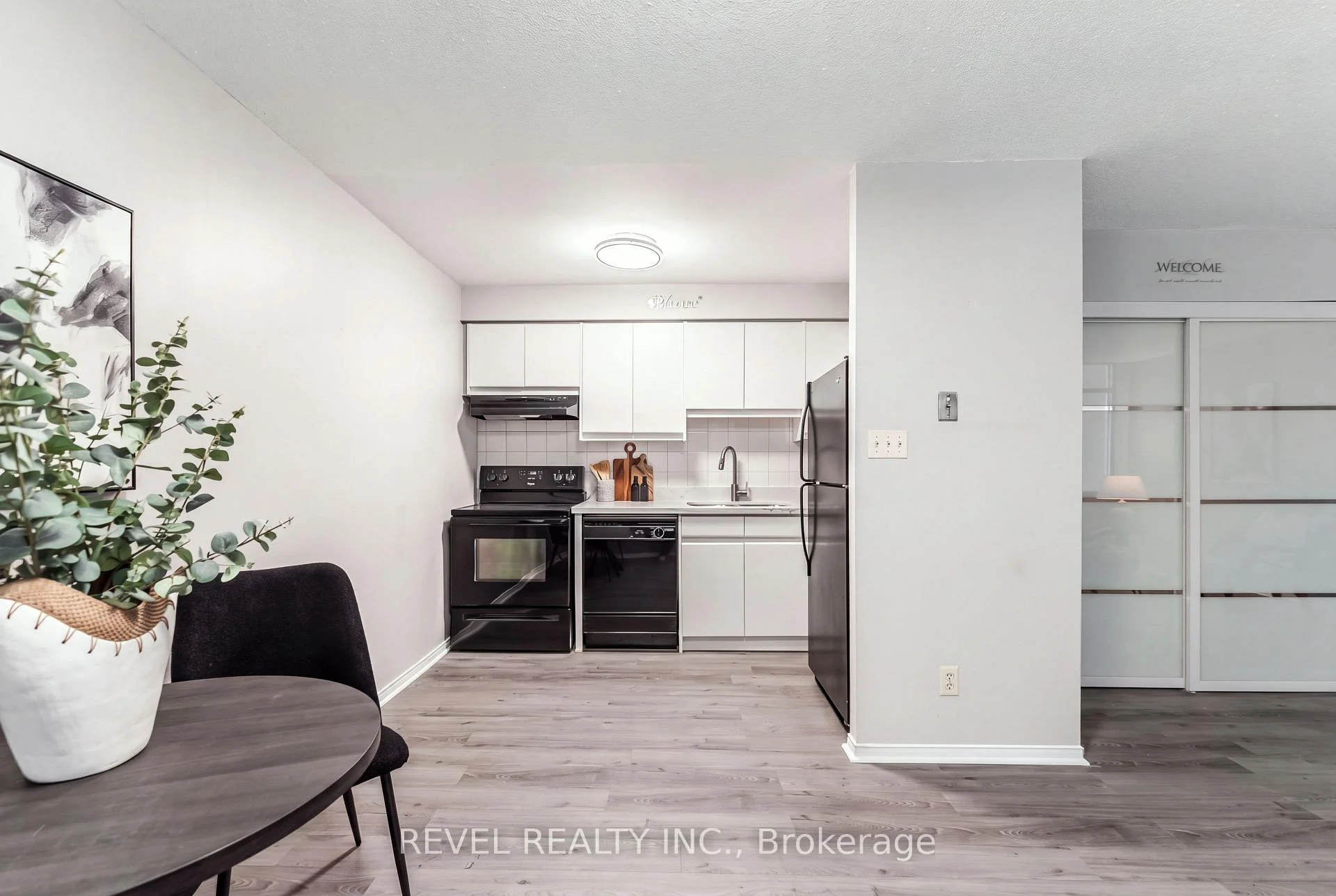 Photo 10 of Unit 303, 36 James Street S, Hamilton, Central — HOMEH