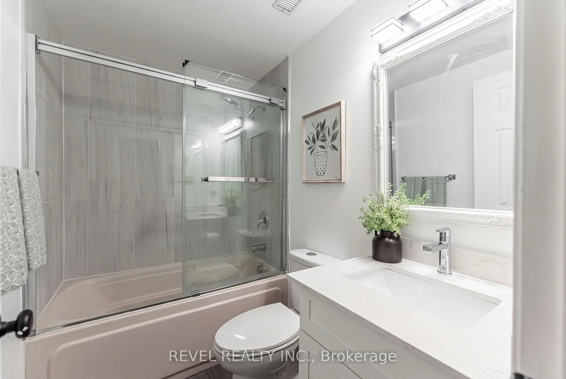 Photo 24 of Unit 303, 36 James Street S, Hamilton, Central — HOMEH