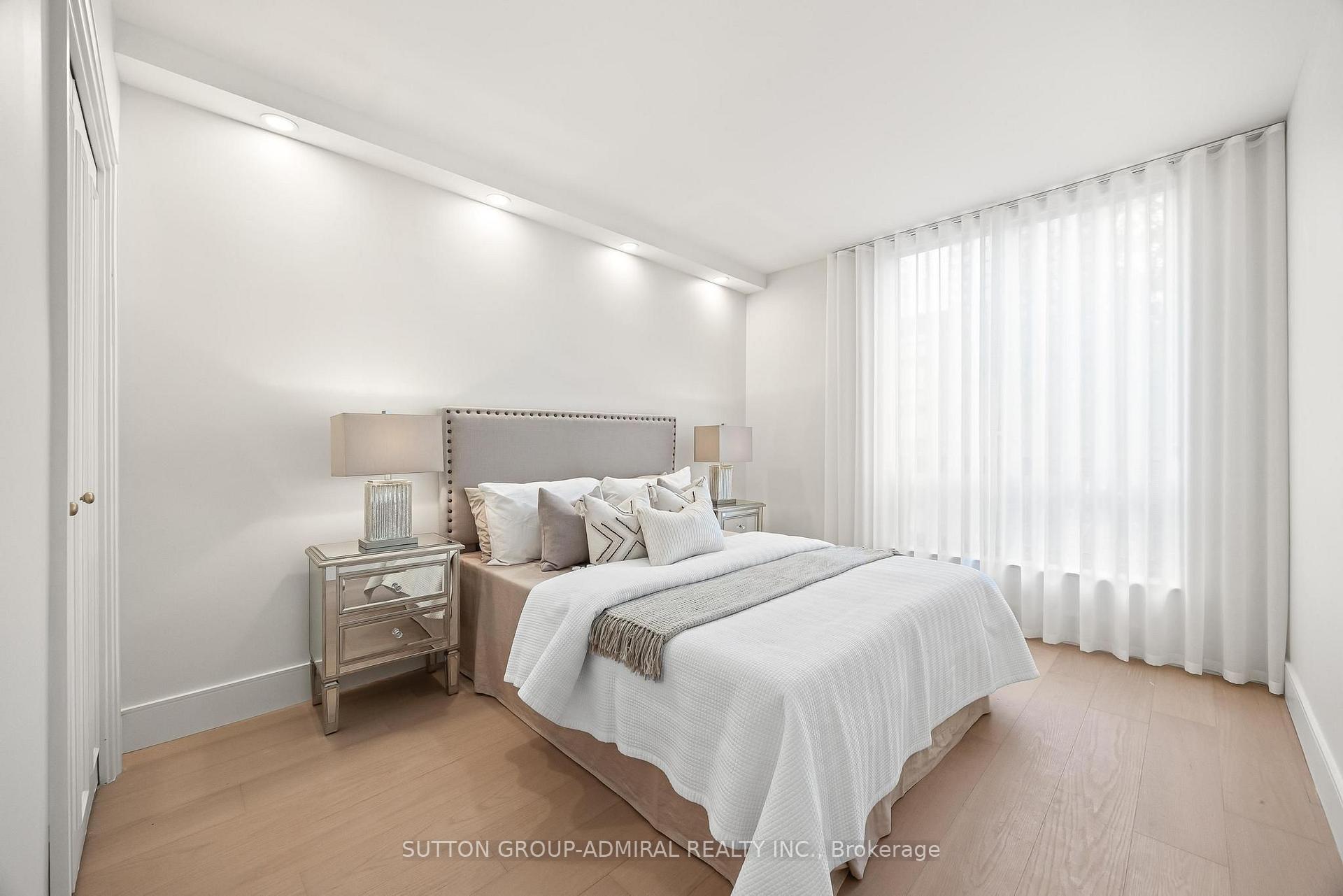 Photo 17 of Unit 407, 350 Lonsdale Road, Toronto, Forest Hill South — HOMEH
