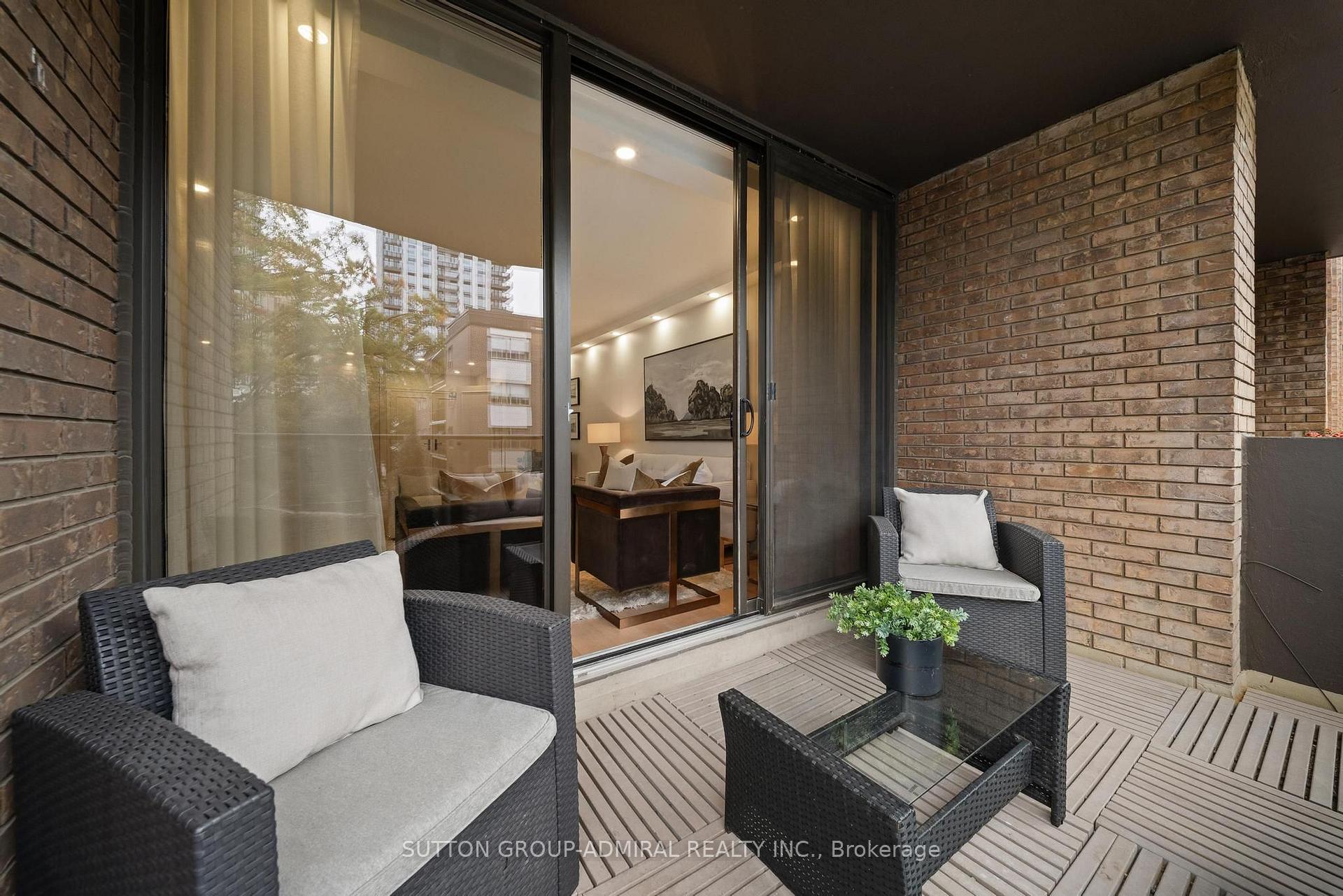 Photo 23 of Unit 407, 350 Lonsdale Road, Toronto, Forest Hill South — HOMEH