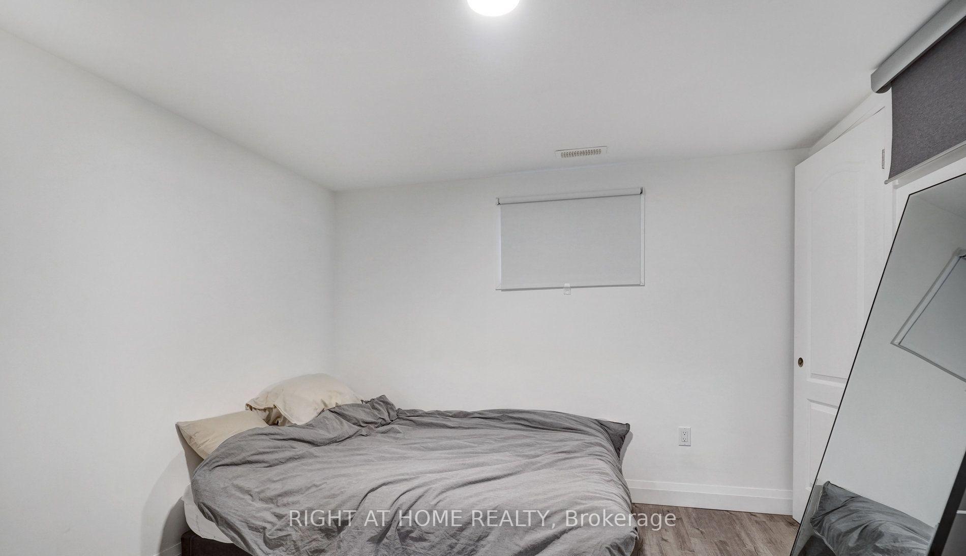 Photo 4 of Unit Lower, 35 Chryessa Avenue, Toronto, Rockcliffe-Smythe — HOMEH