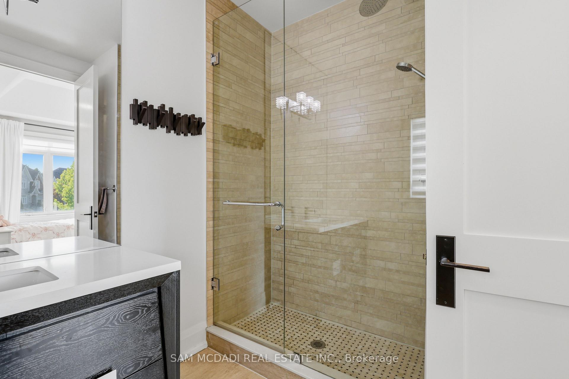 Photo 30 of 962 Fredonia Drive, Mississauga, Erindale — HOMEH