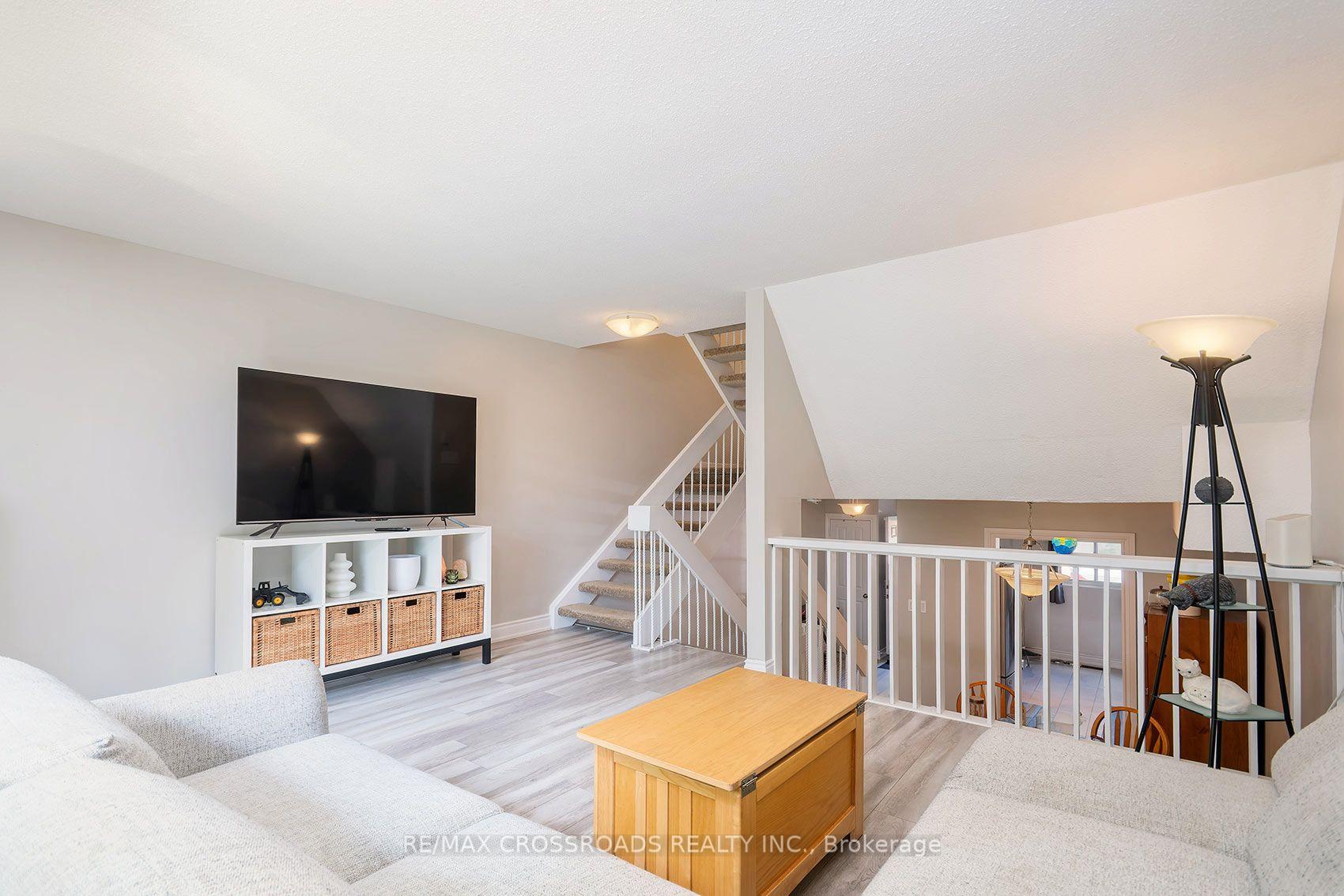 Photo 5 of Unit 65, 10 Rodda Boulevard, Scarborough, West Hill — HOMEH