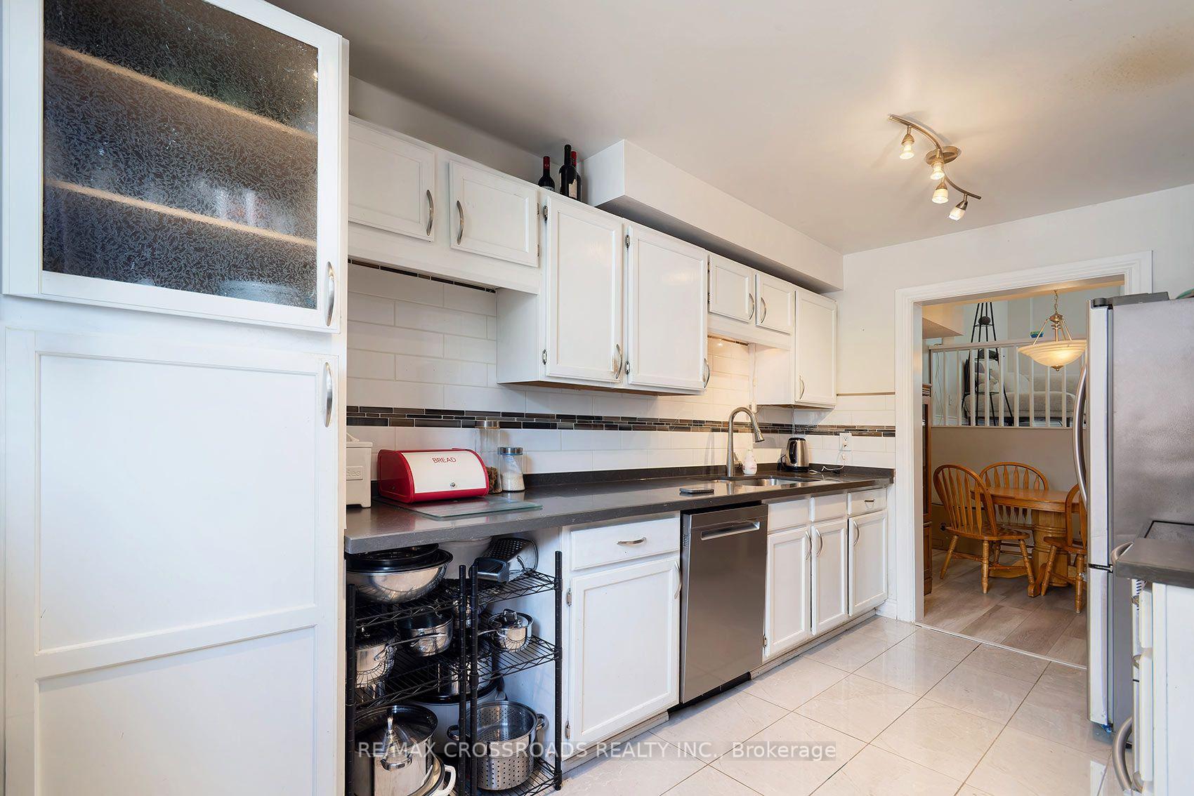 Photo 7 of Unit 65, 10 Rodda Boulevard, Scarborough, West Hill — HOMEH
