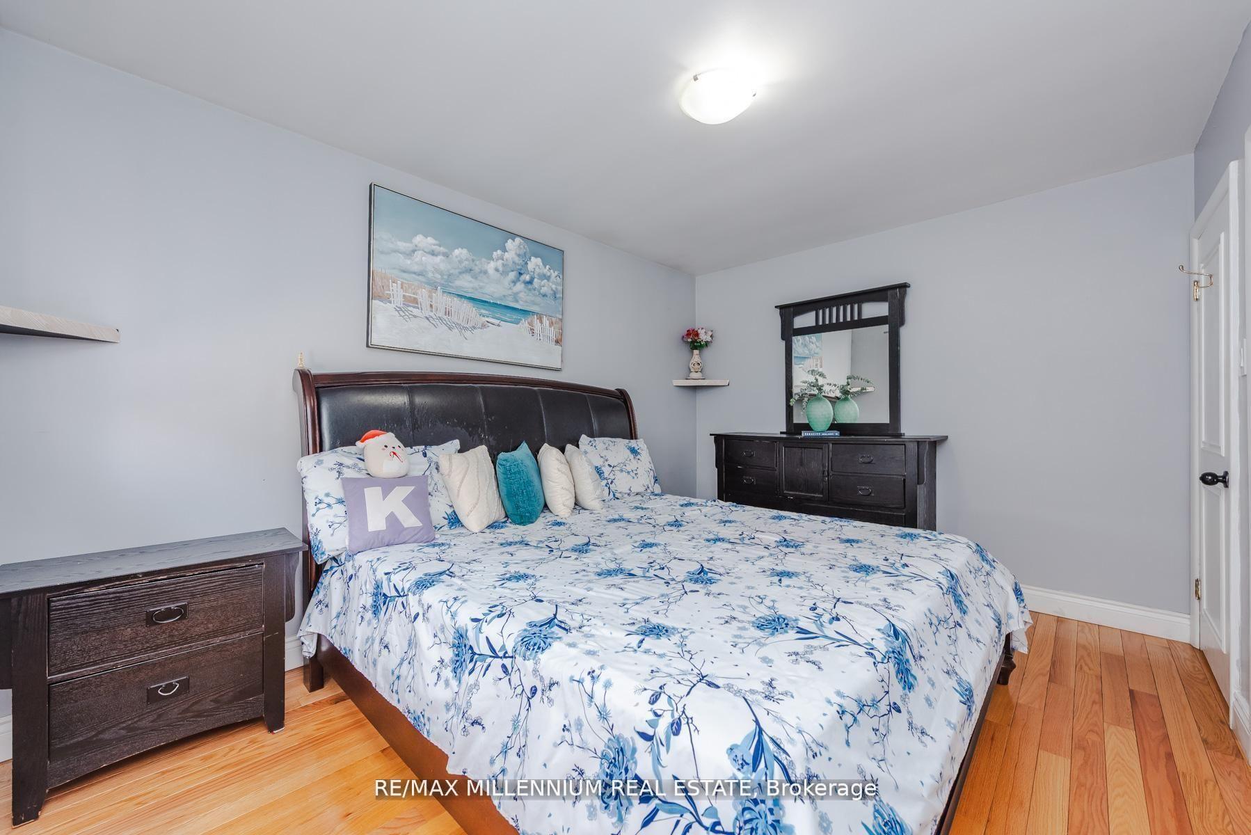 Photo 19 of 13 Cumberland Drive, Brampton, Brampton North — HOMEH