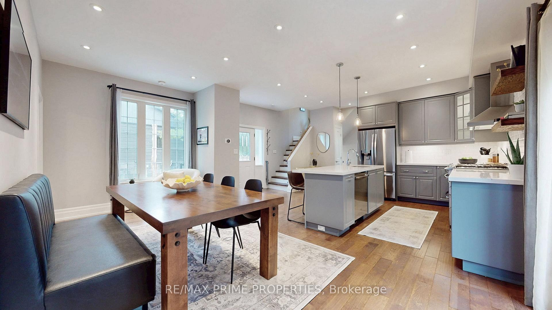 Photo 12 of 54 Valley Road, Whitchurch-Stouffville, Rural Whitchurch-Stouffville — HOMEH