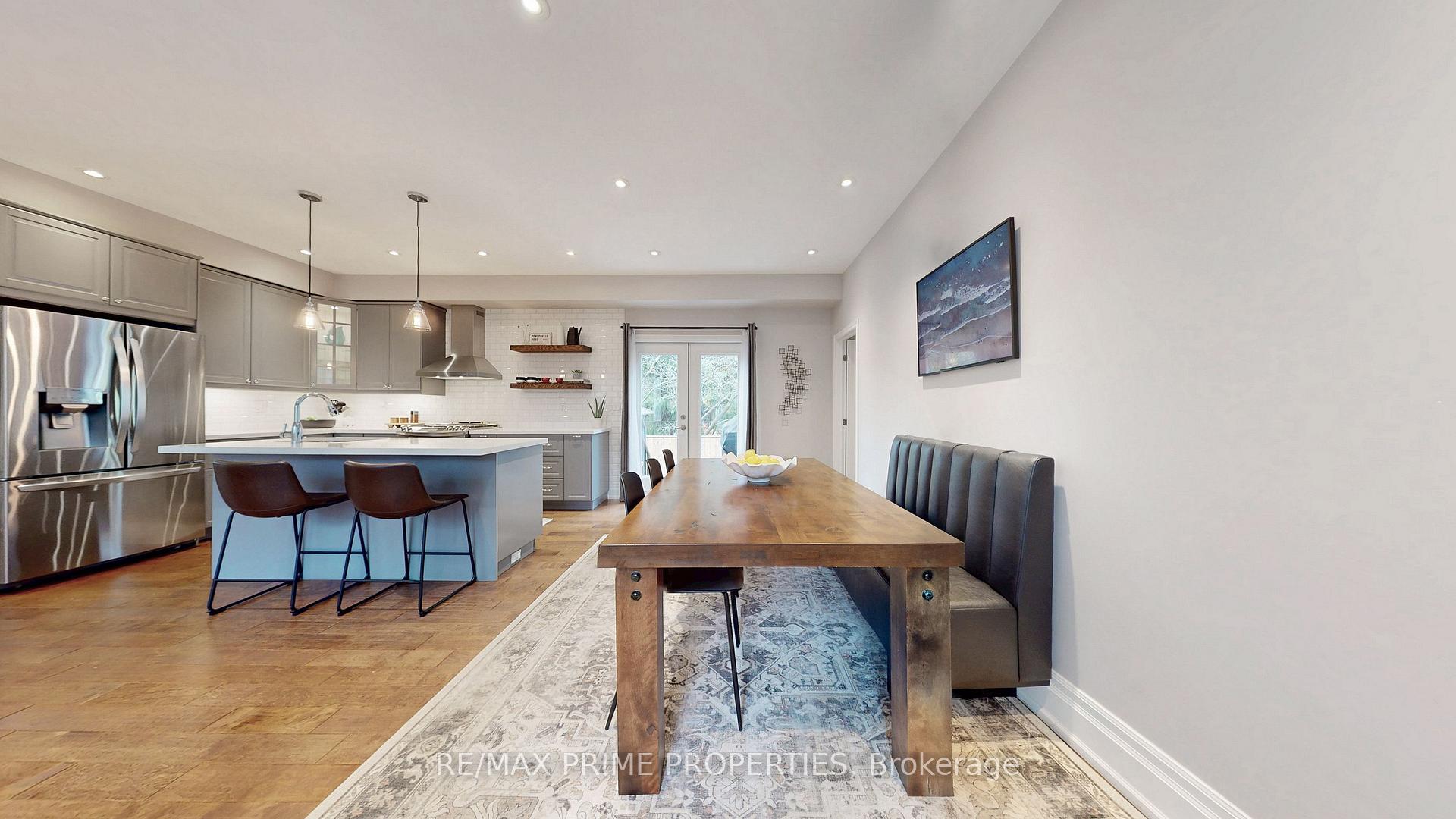 Photo 13 of 54 Valley Road, Whitchurch-Stouffville, Rural Whitchurch-Stouffville — HOMEH