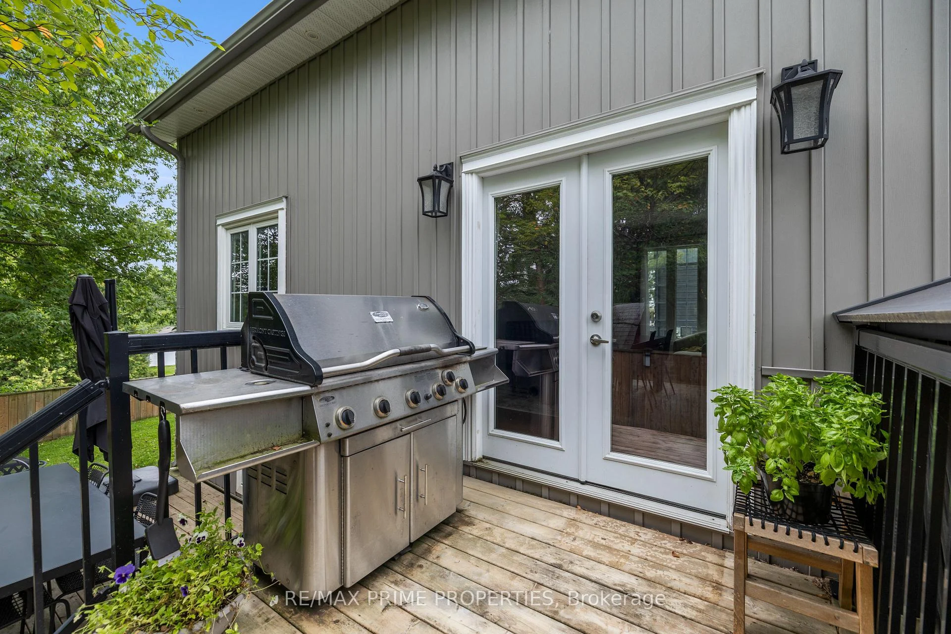 Photo 10 of 54 Valley Road, Whitchurch-Stouffville, Rural Whitchurch-Stouffville — HOMEH