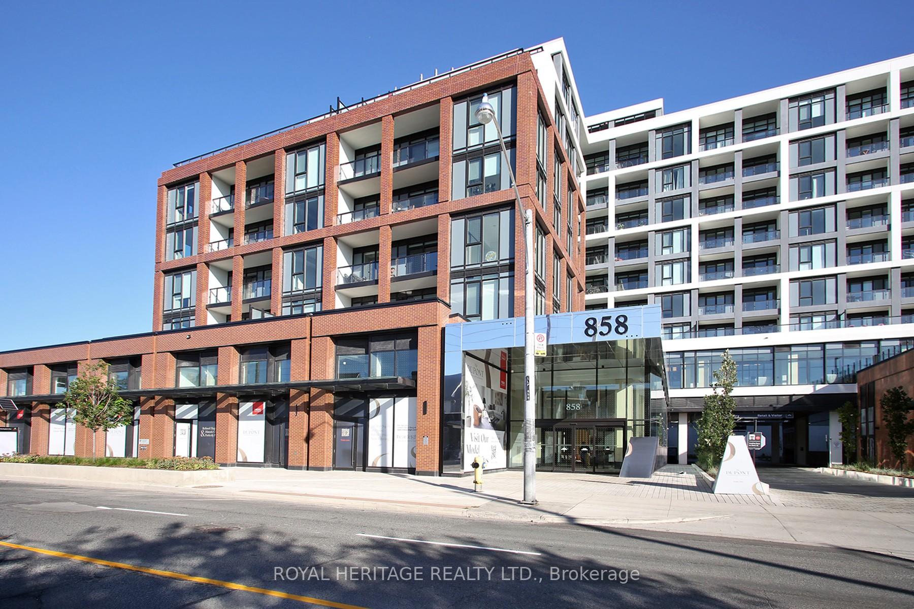 Front of Unit Ph39, 858 Dupont Street