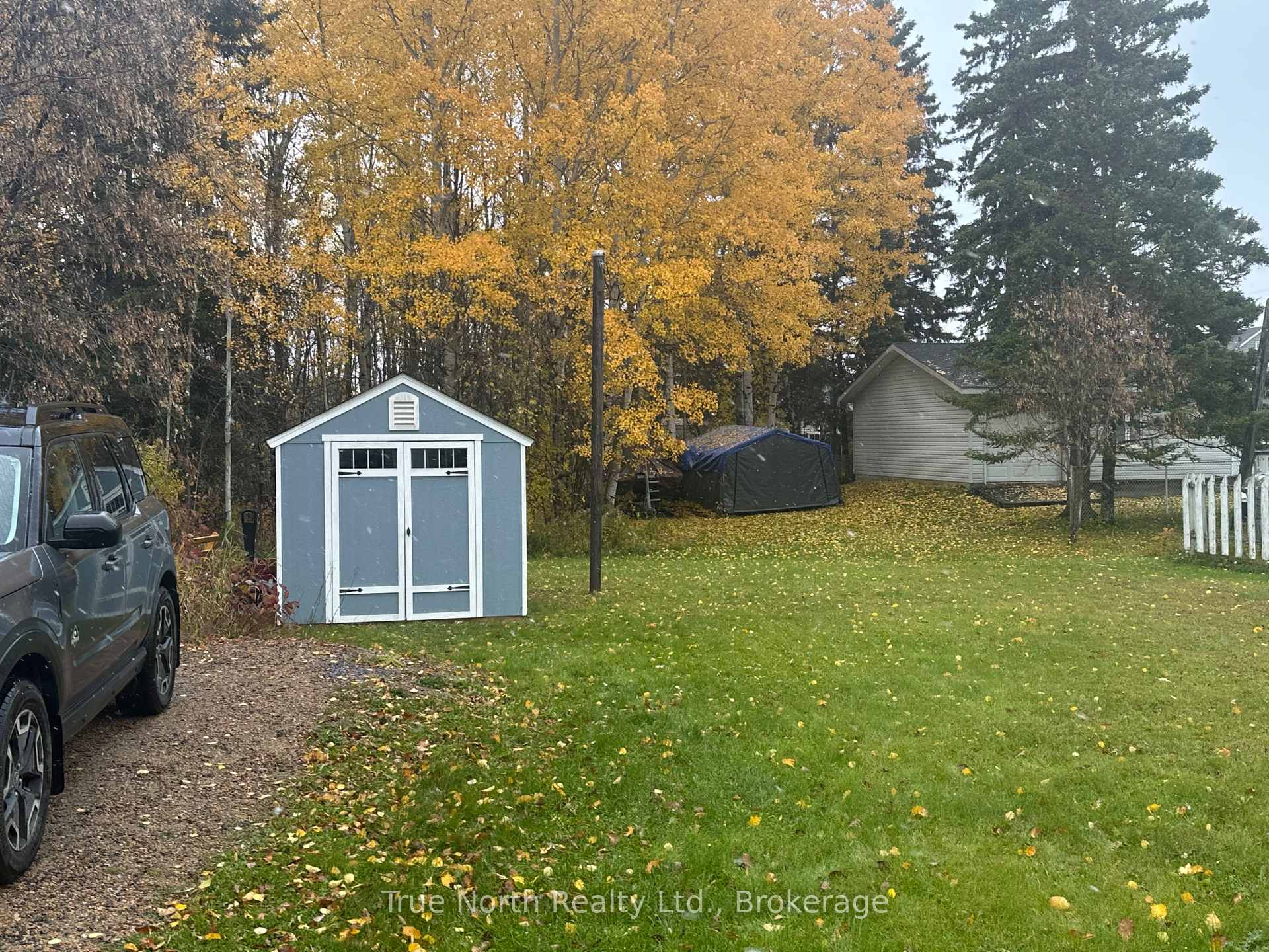 Photo 16 of 8 Montgomery Avenue, Kapuskasing — HOMEH