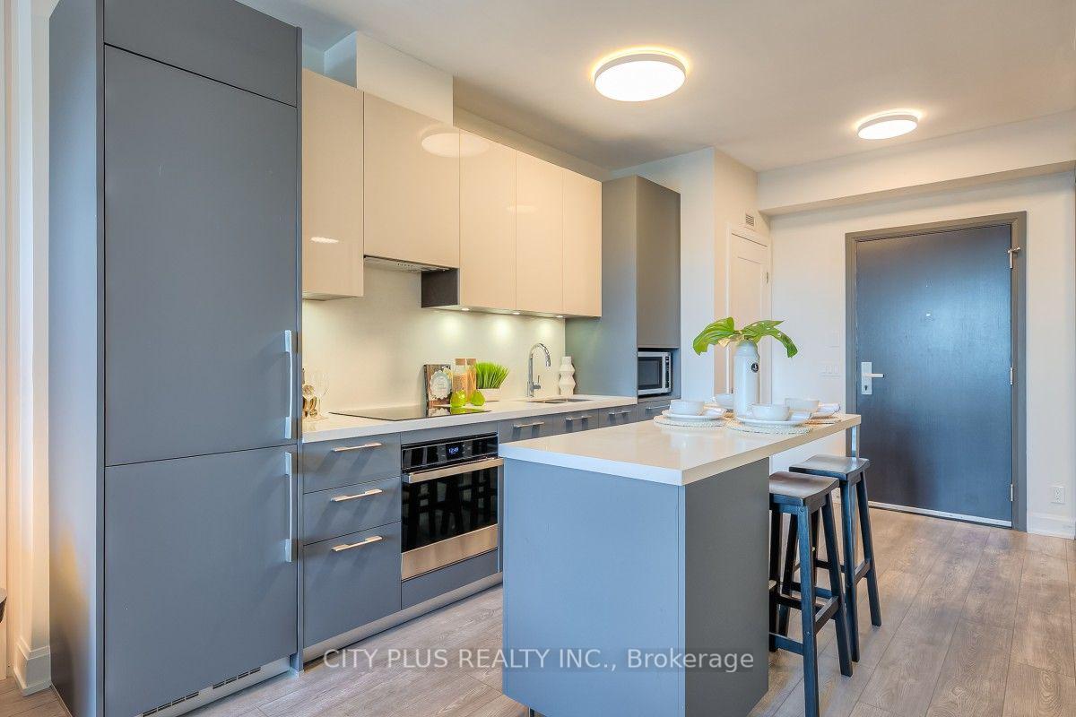 Photo 6 of Unit 728, 38 Water Walk Drive, Markham, Unionville — HOMEH