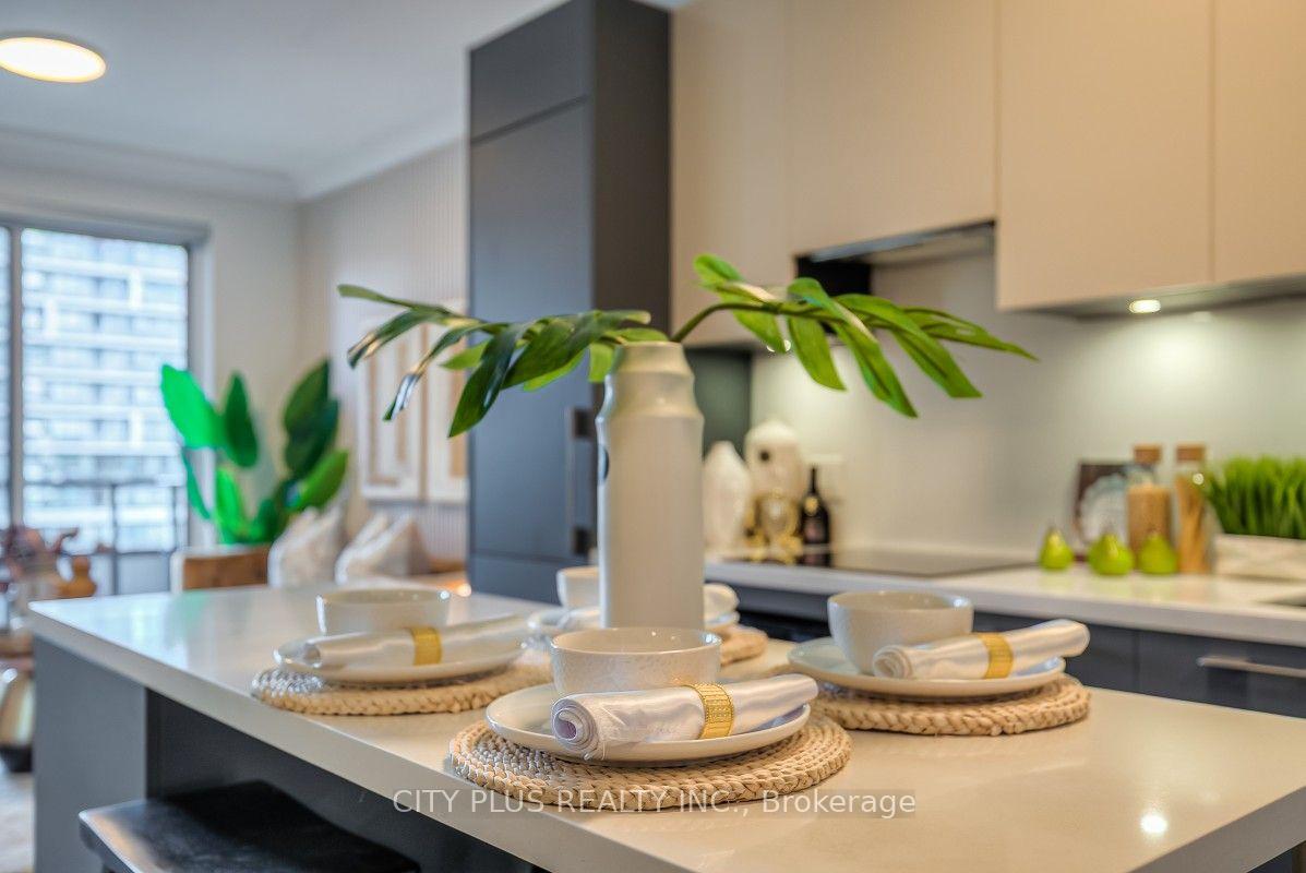 Photo 9 of Unit 728, 38 Water Walk Drive, Markham, Unionville — HOMEH