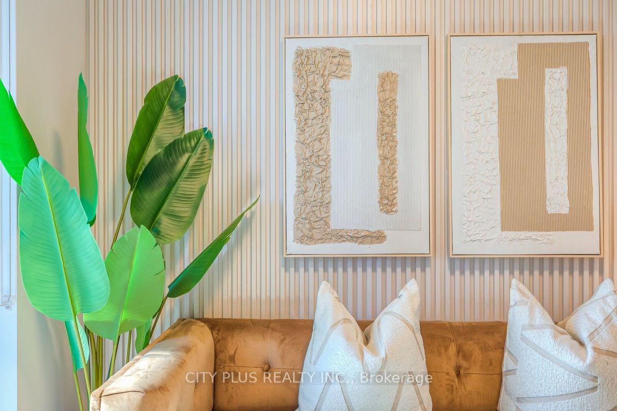Photo 14 of Unit 728, 38 Water Walk Drive, Markham, Unionville — HOMEH