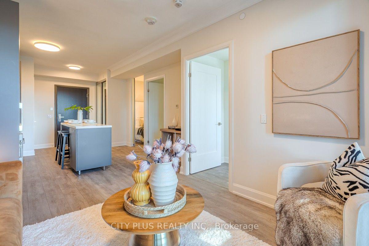 Photo 15 of Unit 728, 38 Water Walk Drive, Markham, Unionville — HOMEH