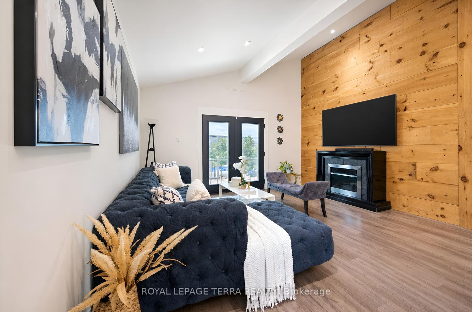 Photo 12 of 1571 Lewisham Drive, Mississauga, Clarkson — HOMEH