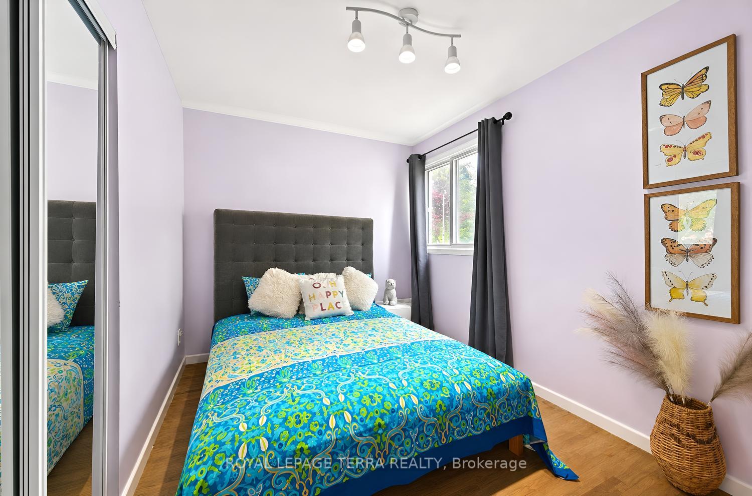 Photo 24 of 1571 Lewisham Drive, Mississauga, Clarkson — HOMEH