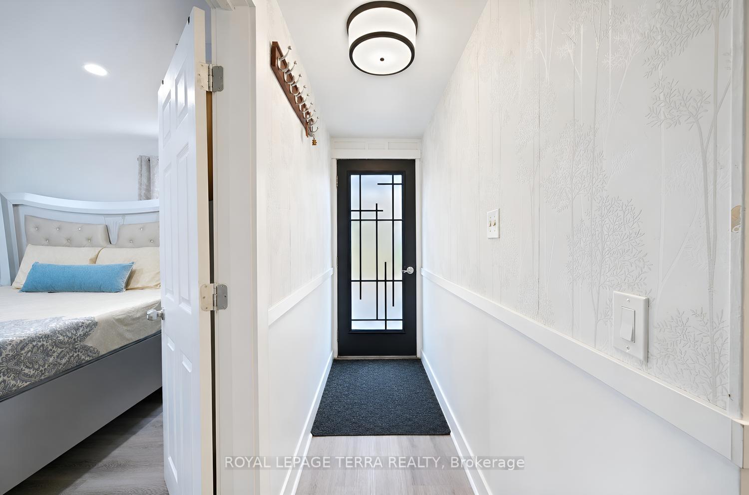 Photo 26 of 1571 Lewisham Drive, Mississauga, Clarkson — HOMEH