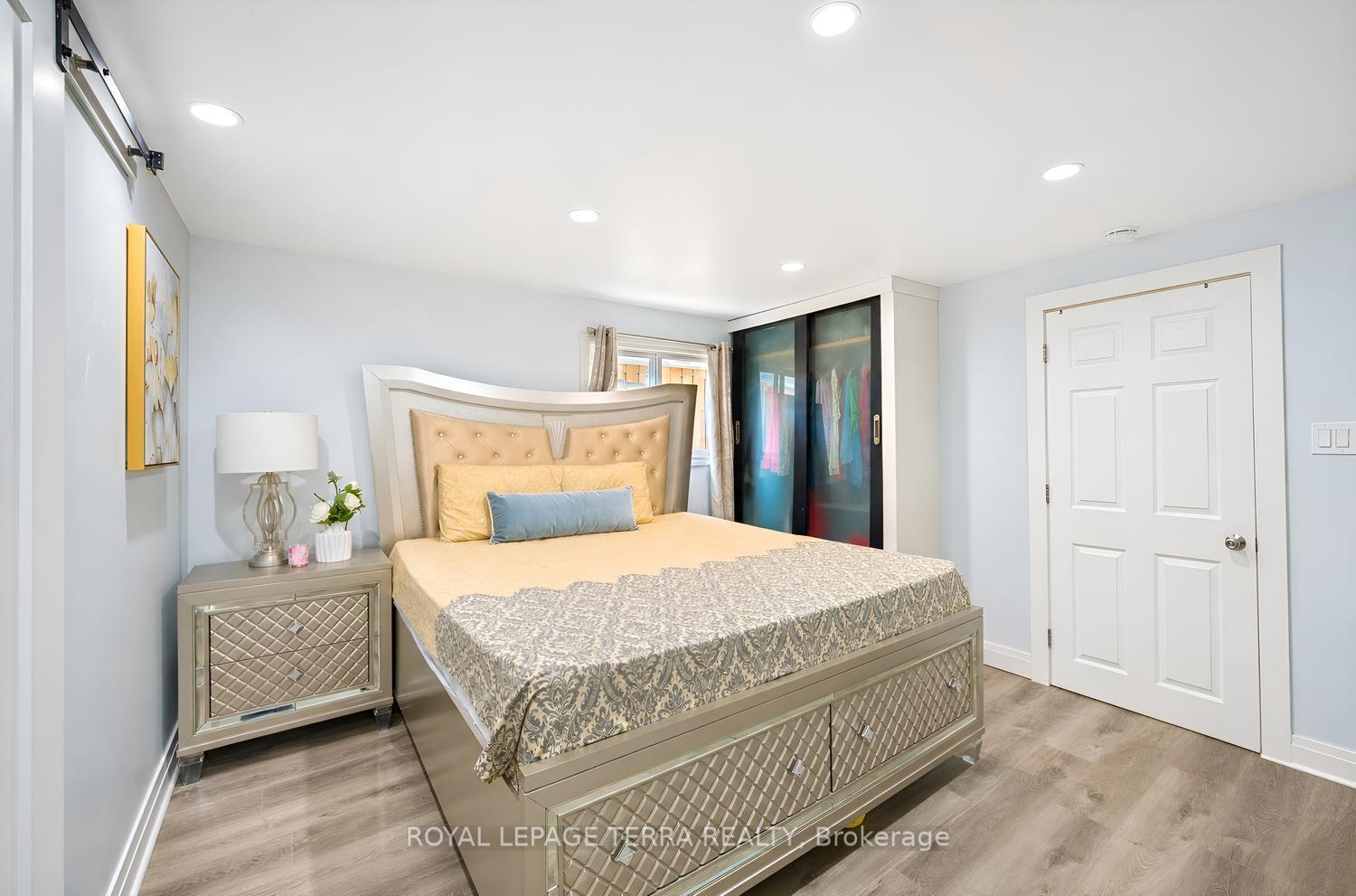 Photo 27 of 1571 Lewisham Drive, Mississauga, Clarkson — HOMEH