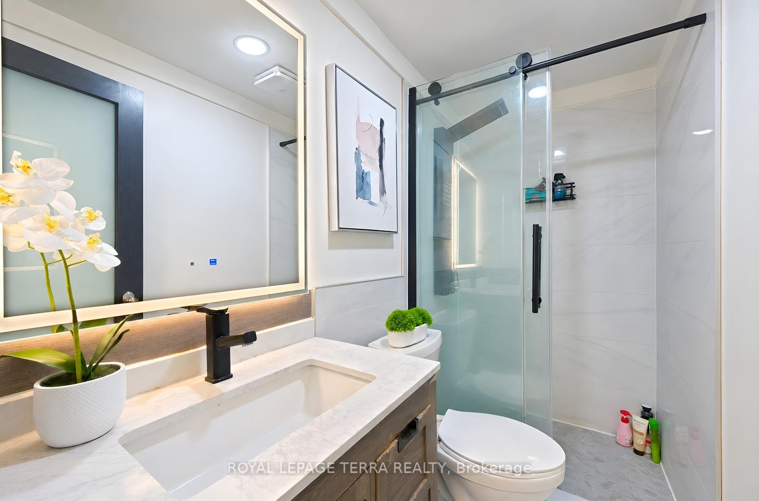 Photo 29 of 1571 Lewisham Drive, Mississauga, Clarkson — HOMEH