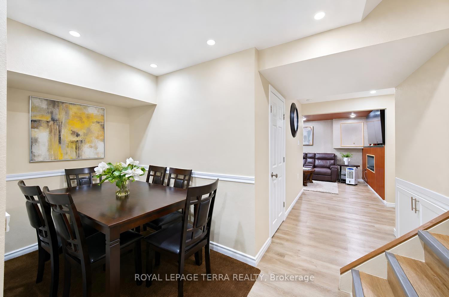 Photo 40 of 1571 Lewisham Drive, Mississauga, Clarkson — HOMEH