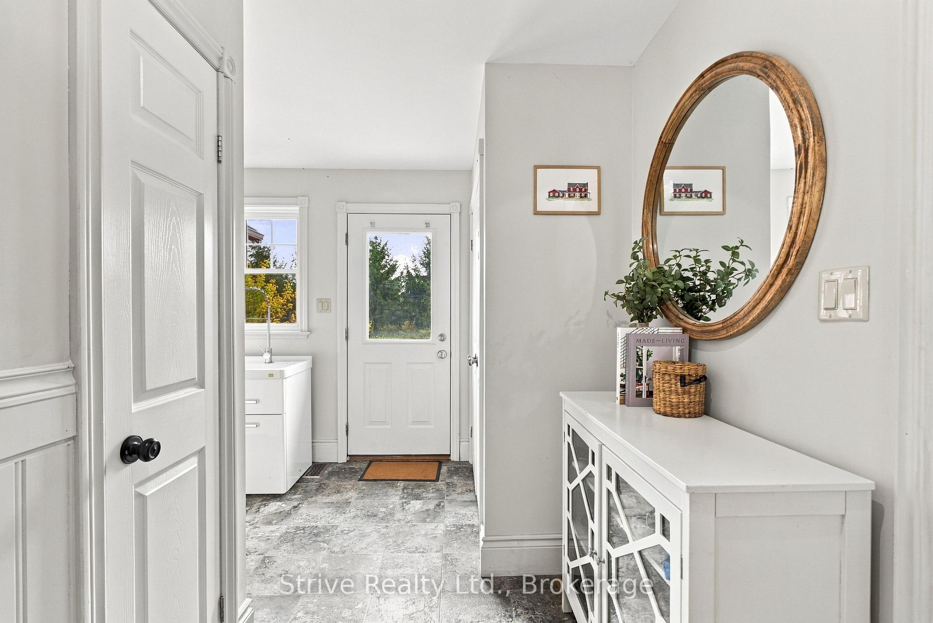 Photo 20 of 239 Fallis Line, Cavan Monaghan, Cavan Twp — HOMEH
