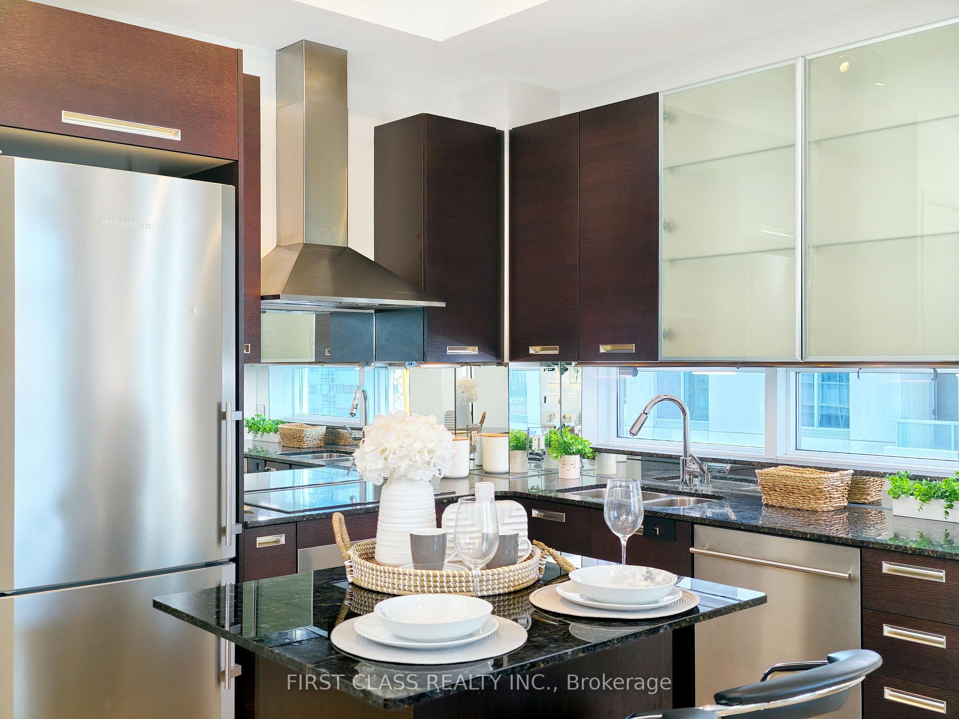 Photo 10 of Unit 2501, 21 Balmuto Street, Toronto, Bay Street Corridor — HOMEH