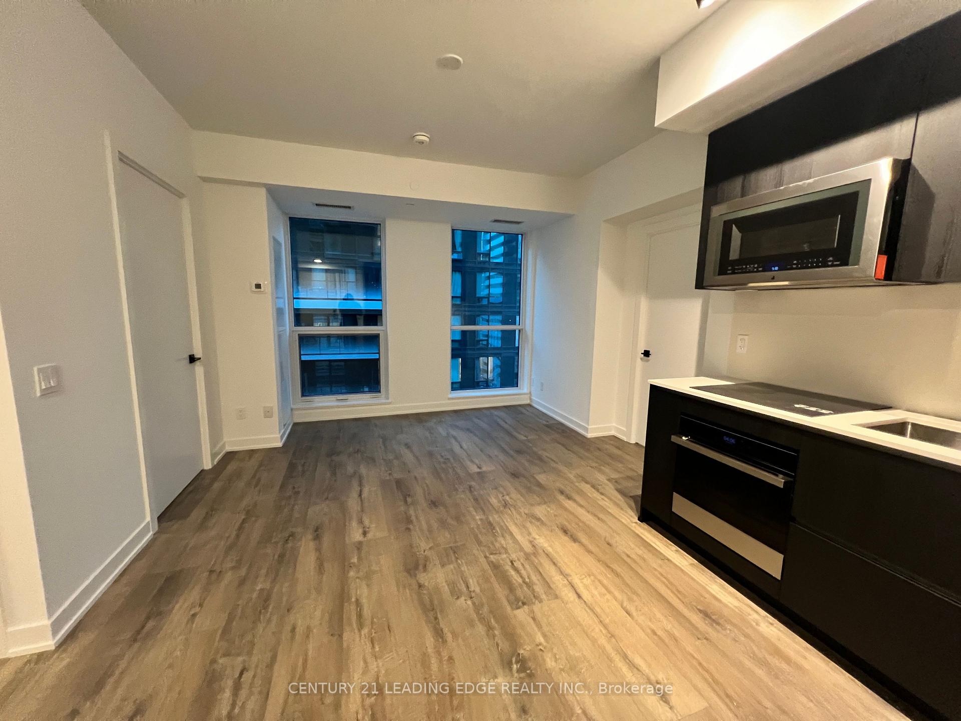 Photo 8 of Unit 3804, 327 King Street W, Toronto, Waterfront Communities — HOMEH