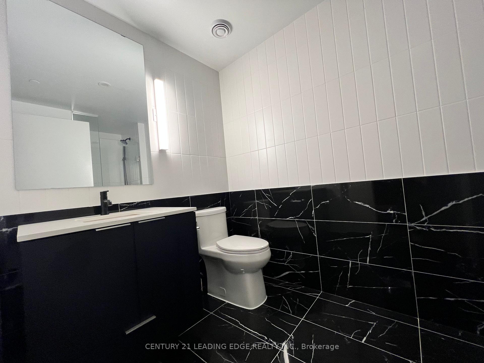 Photo 12 of Unit 3804, 327 King Street W, Toronto, Waterfront Communities — HOMEH